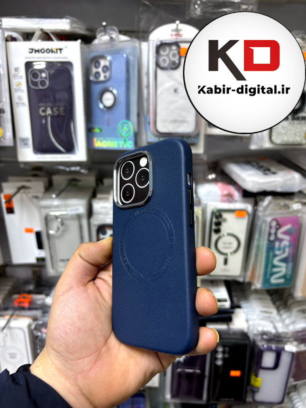 کاور گوشی آیفون iphone 14 Pro طرح چرم اورجینال مگ سیف لنز کرومی سرمه ایی