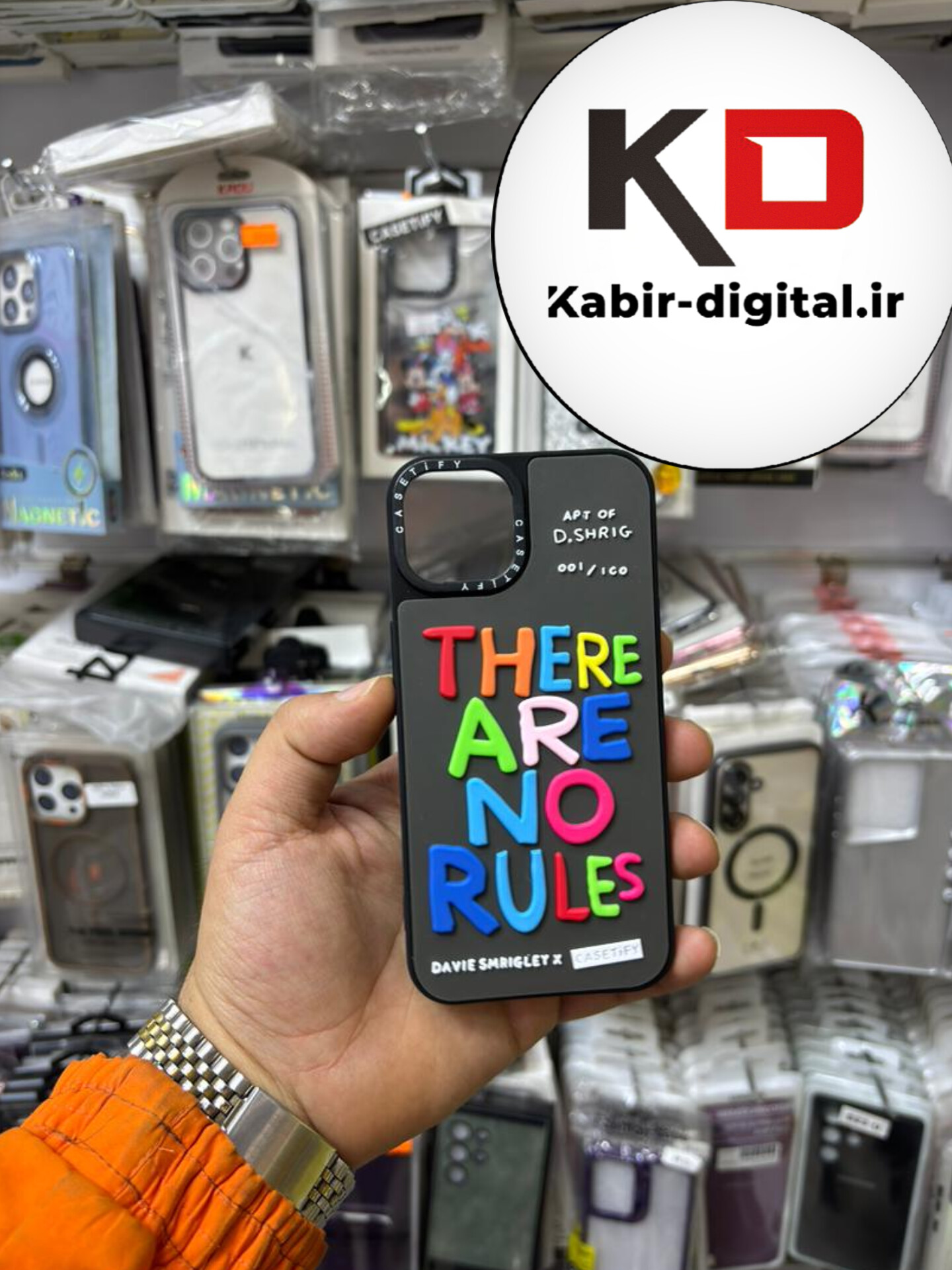 قاب گوشی iPhone 13 / iPhone 14 آیفون سیلیکونی سخت سه بعدی برجسته Casetify لاتین