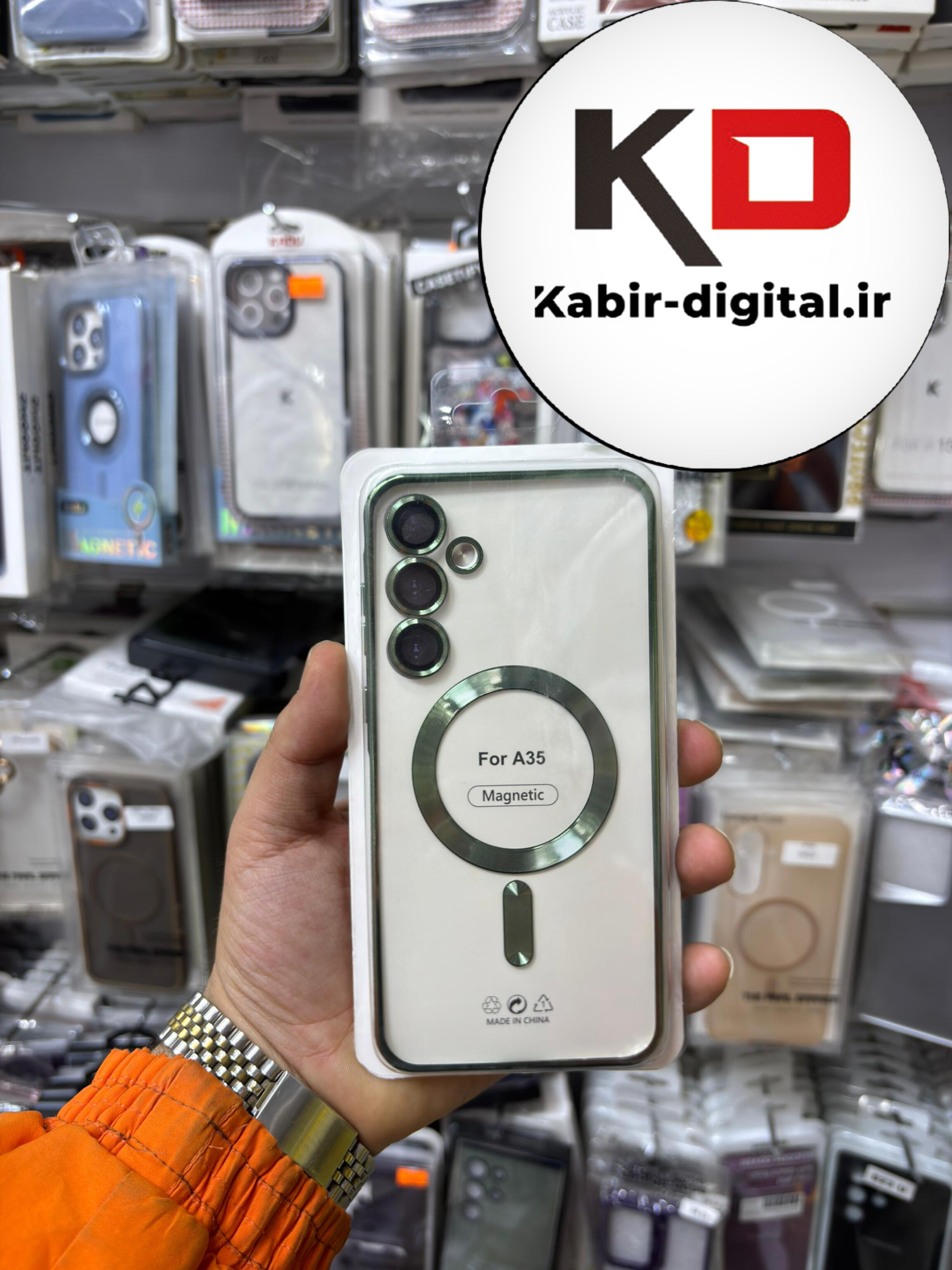 قاب گوشی Galaxy A35 سامسونگ الکتروپلیتینگ ژله ای شفاف اورجینال طرح مگ سیف محافظ لنز دار سبز