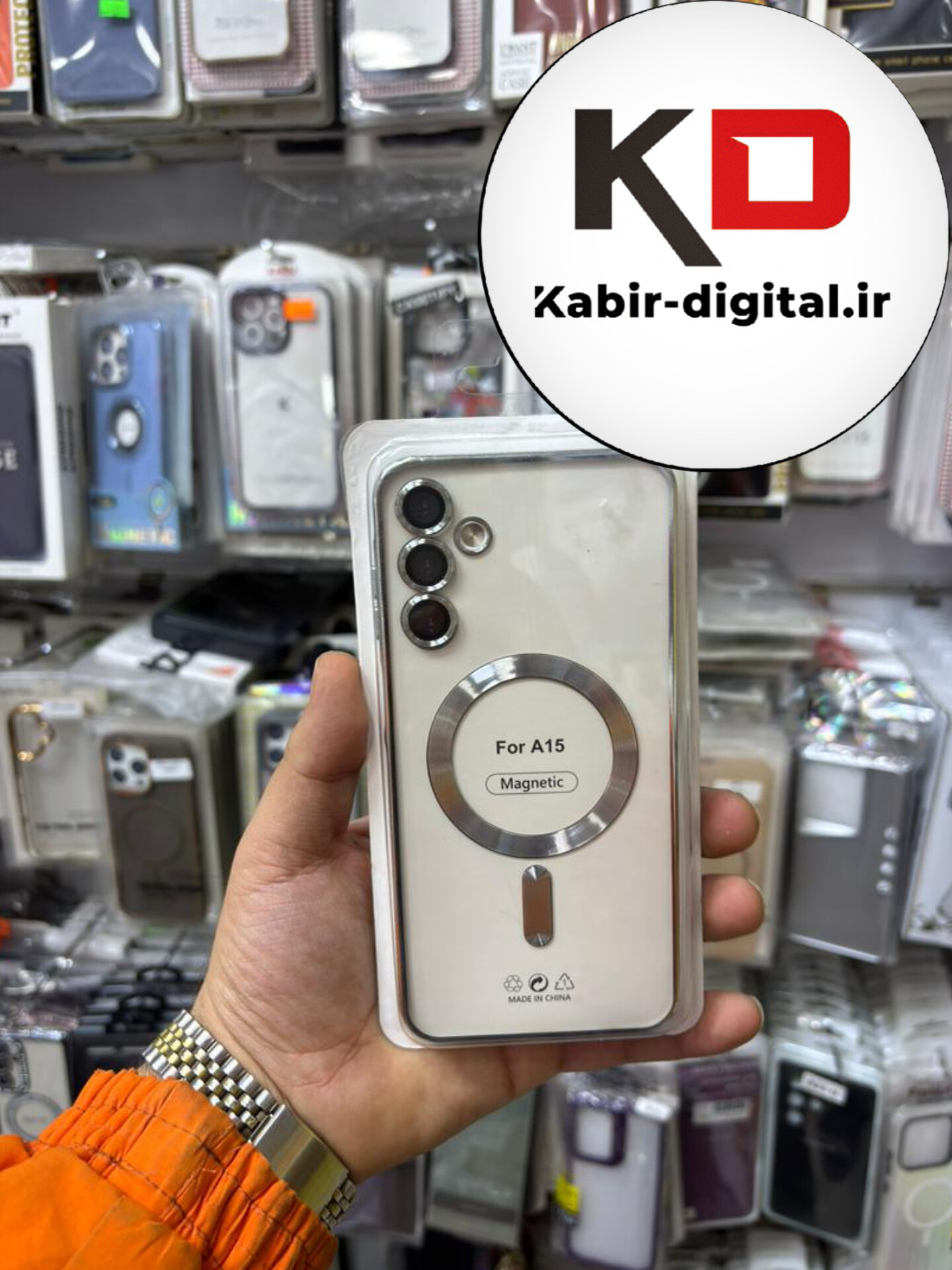 قاب گوشی Galaxy A15 سامسونگ الکتروپلیتینگ ژله ای شفاف اورجینال طرح مگ سیف محافظ لنز دار نقره ایی