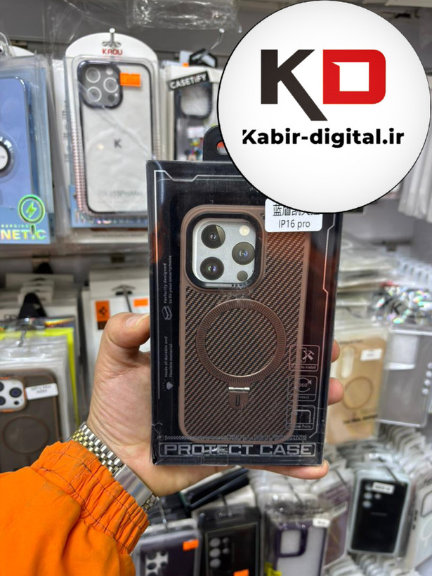 قاب گوشی iPhone 16 Pro آیفون Creative Case طرح کربن مگ سیف فلزی Magsafe اورجینال متال لوکس استندشو قهوه ایی
