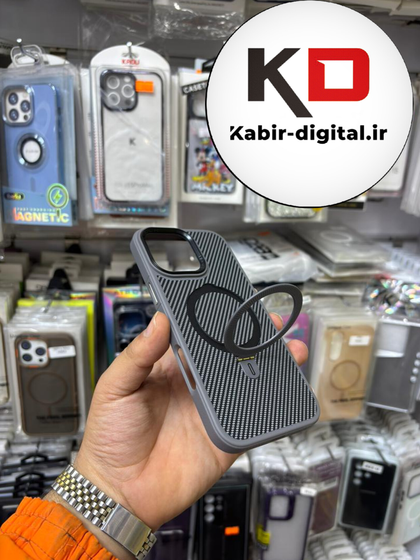 قاب گوشی iPhone 16 Pro Max آیفون Creative Case طرح کربن مگ سیف فلزی Magsafe اورجینال متال لوکس استندشو مشکی