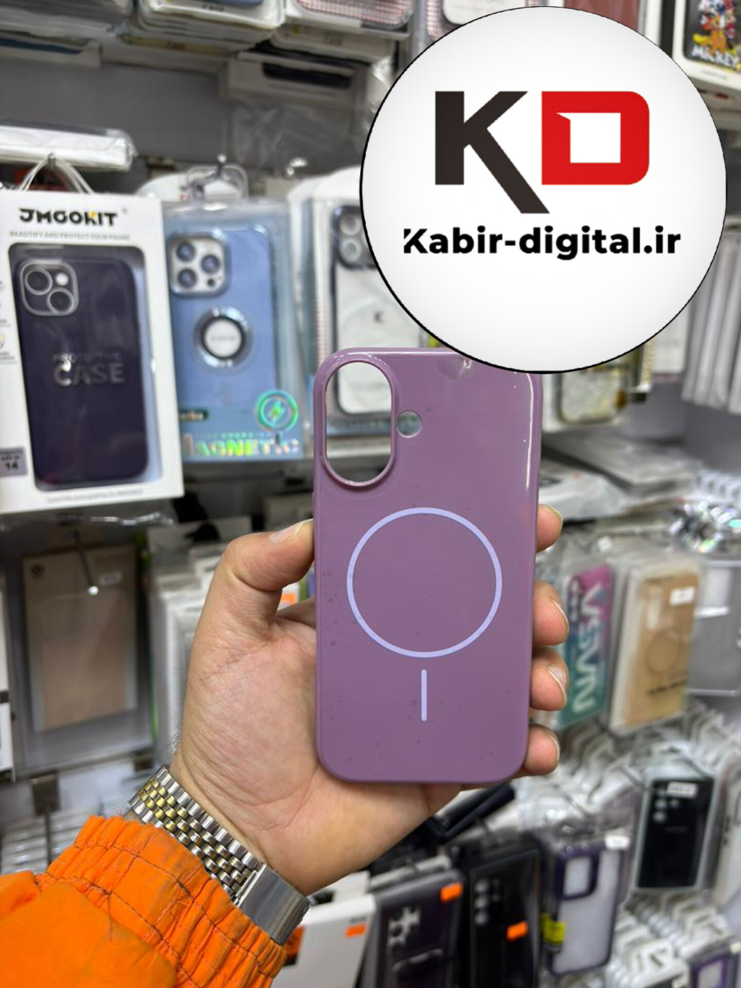 قاب گوشی iPhone 16 آیفون سیلیکونی Metalic اکلیلی مگ سیف Magsafe اورجینال محافظ لنز دار بنفش