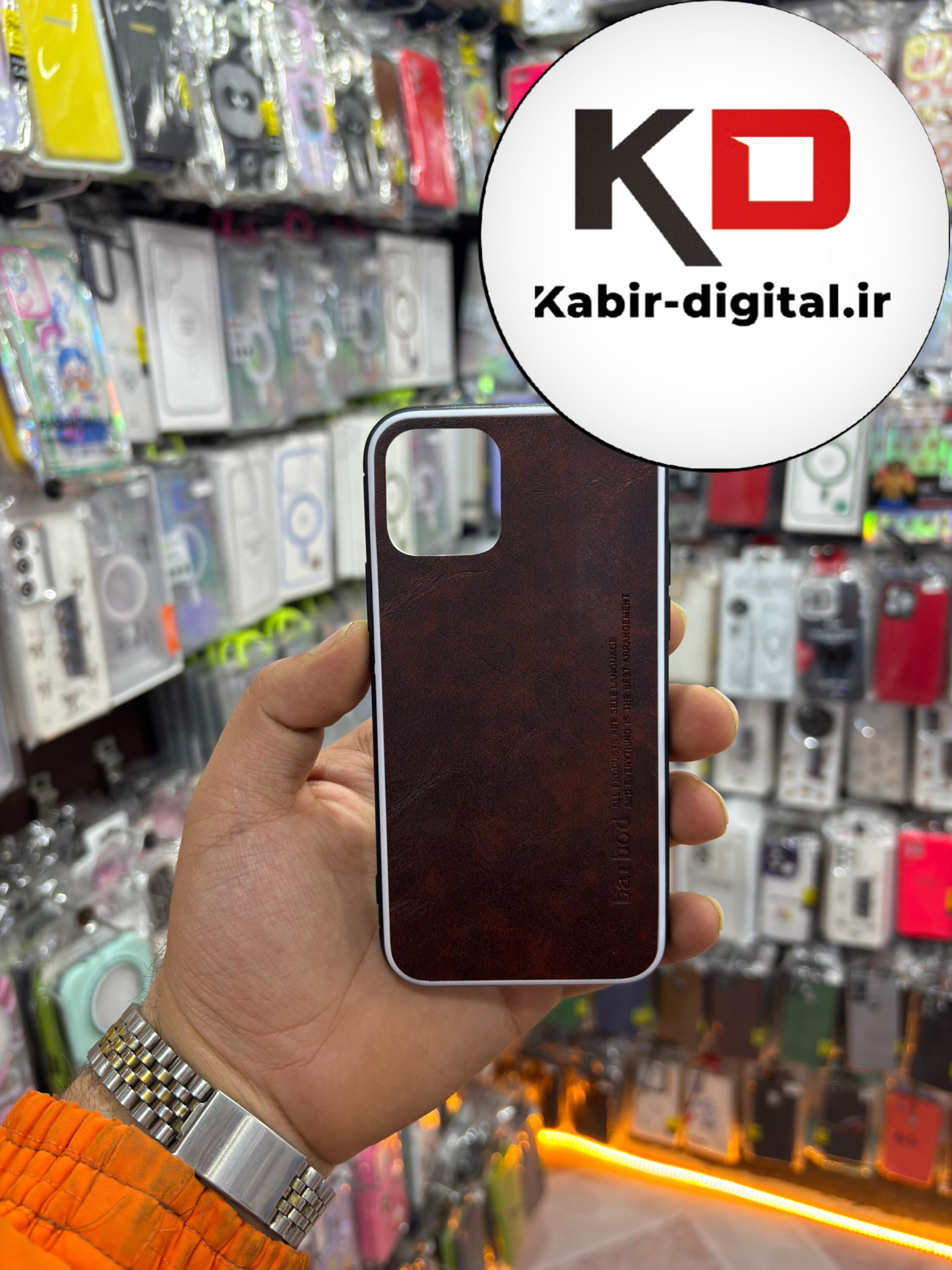 قاب گوشی iPhone 11 Pro آیفون طرح چرمی قهوه ایی تیره