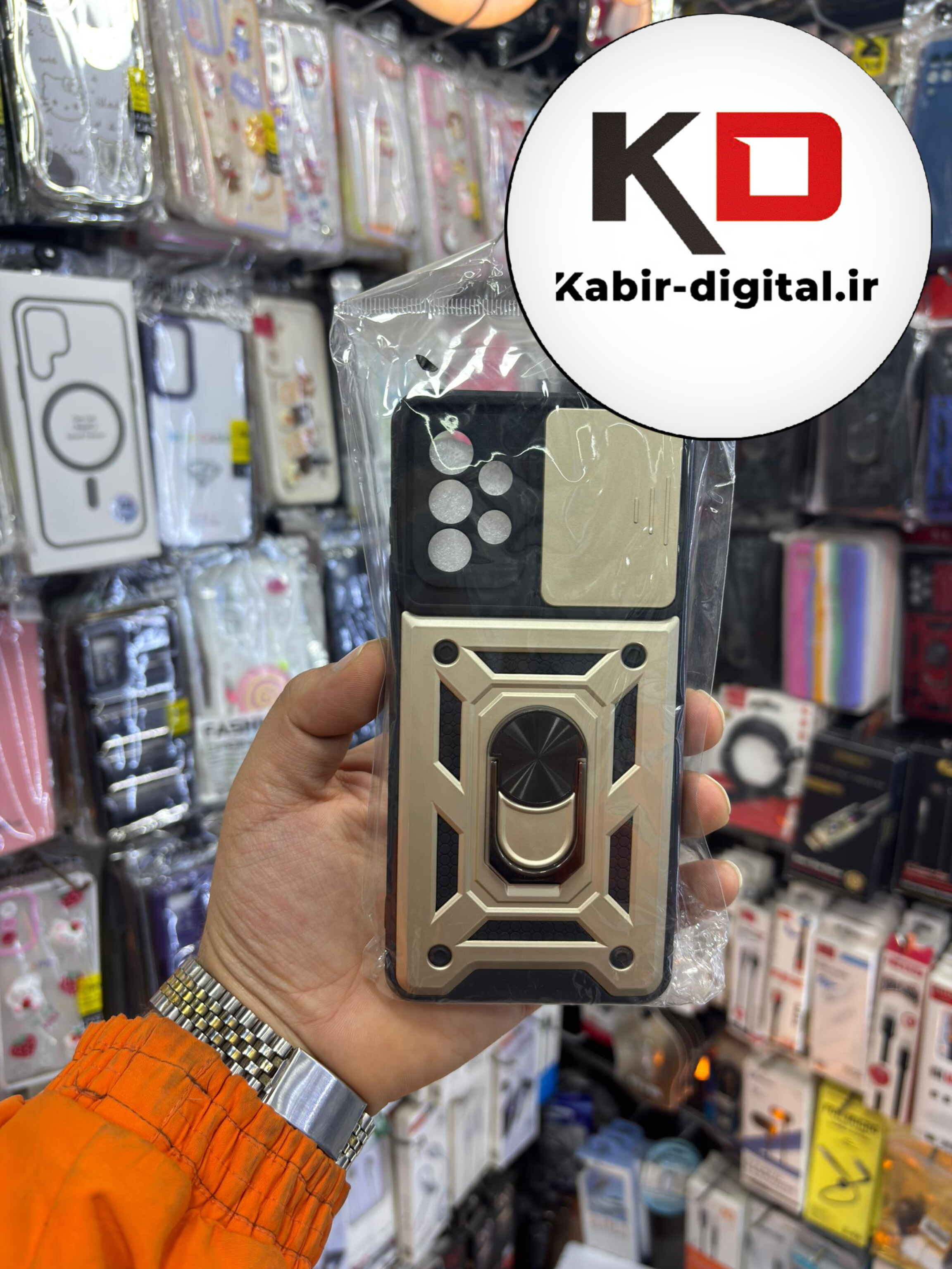 قاب گوشی Galaxy A72 سامسونگ طرح ضد ضربه بتمن هولدر دار محافظ لنز دار ایربگ دار طلایی