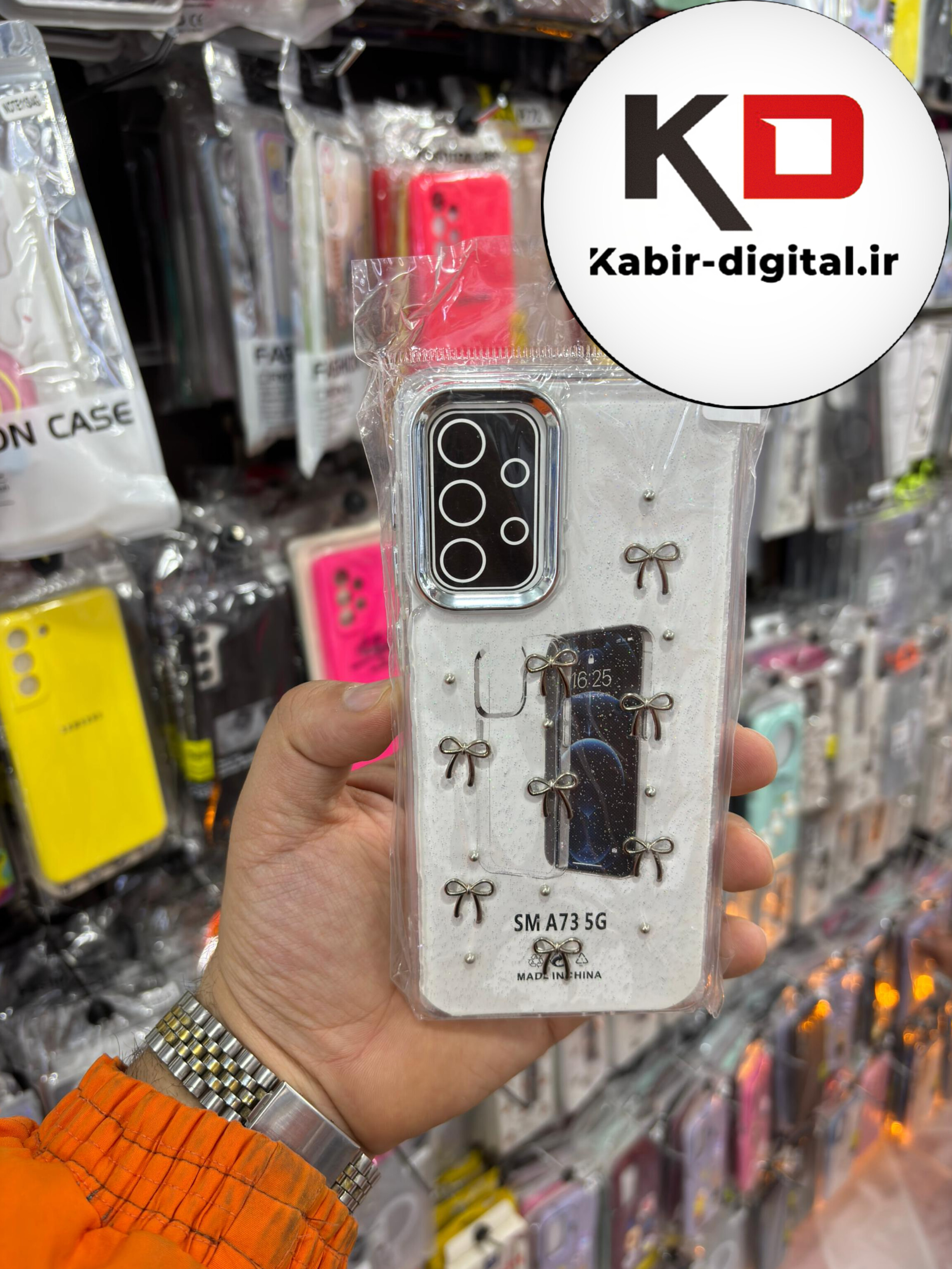 قاب گوشی Galaxy A73 سامسونگ لاکچری شفاف رزینی طرح شاین لنز کرومی طرح پاپیون