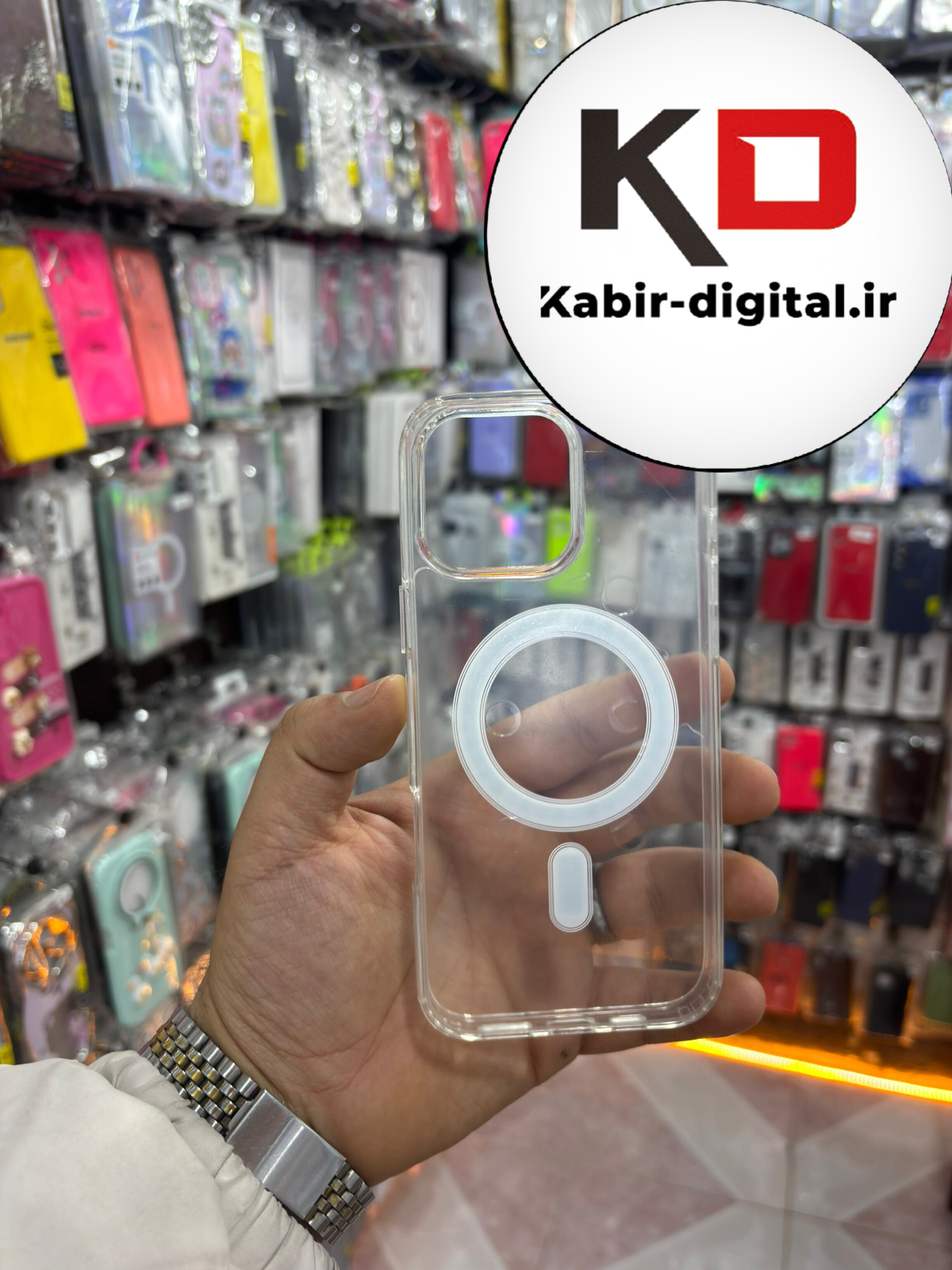 قاب گوشی iPhone 16 Pro Max آیفون اورجینال Magnetic دور ژله ای MagSafe شفاف (پک دار)