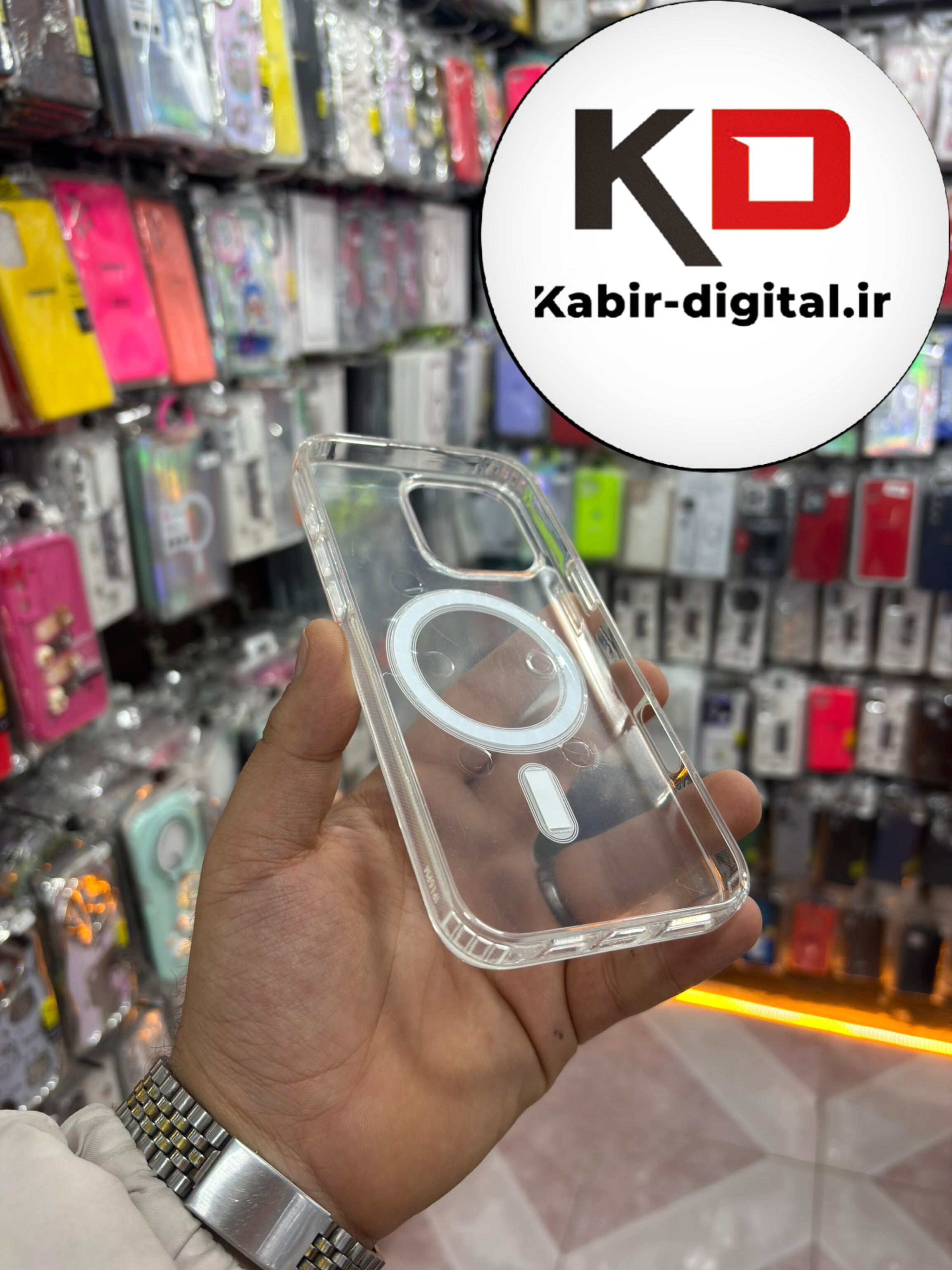قاب گوشی iPhone 16 Pro Max آیفون اورجینال Magnetic دور ژله ای MagSafe شفاف (پک دار)