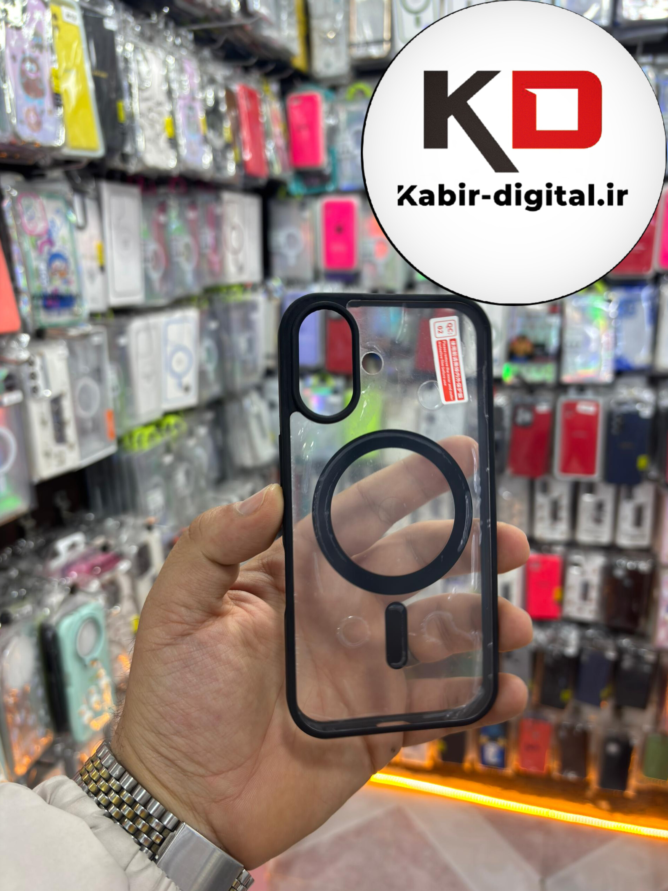 قاب گوشی iPhone 16 آیفون اورجینال Magnetic دور ژله ای MagSafe مشکی (پک دار)