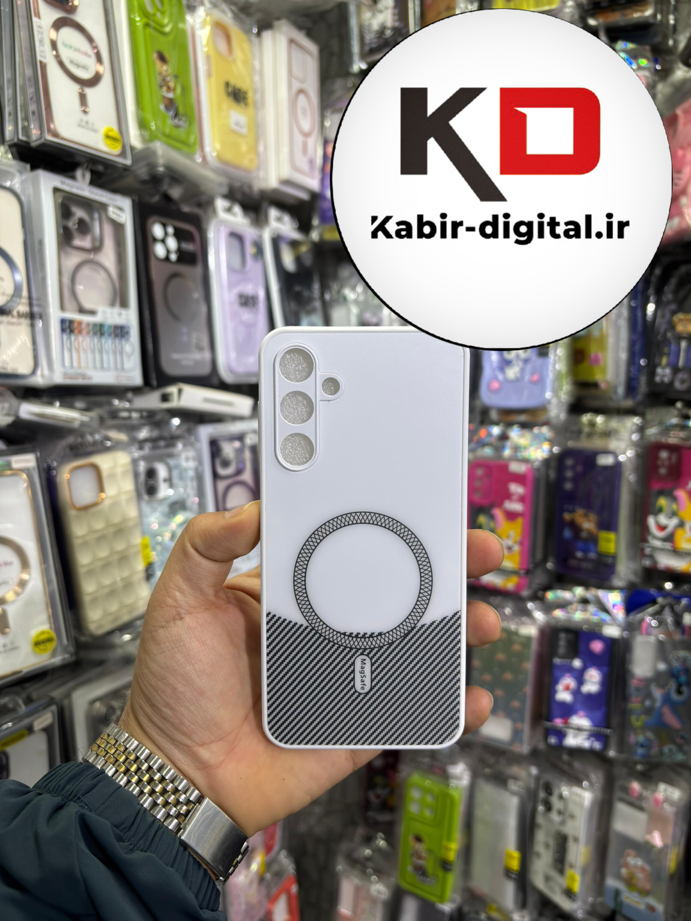 قاب گوشی Galaxy A16 سامسونگ کربن طرح مگ سیف فلزی Magsafe لوکس محافظ لنز دار
