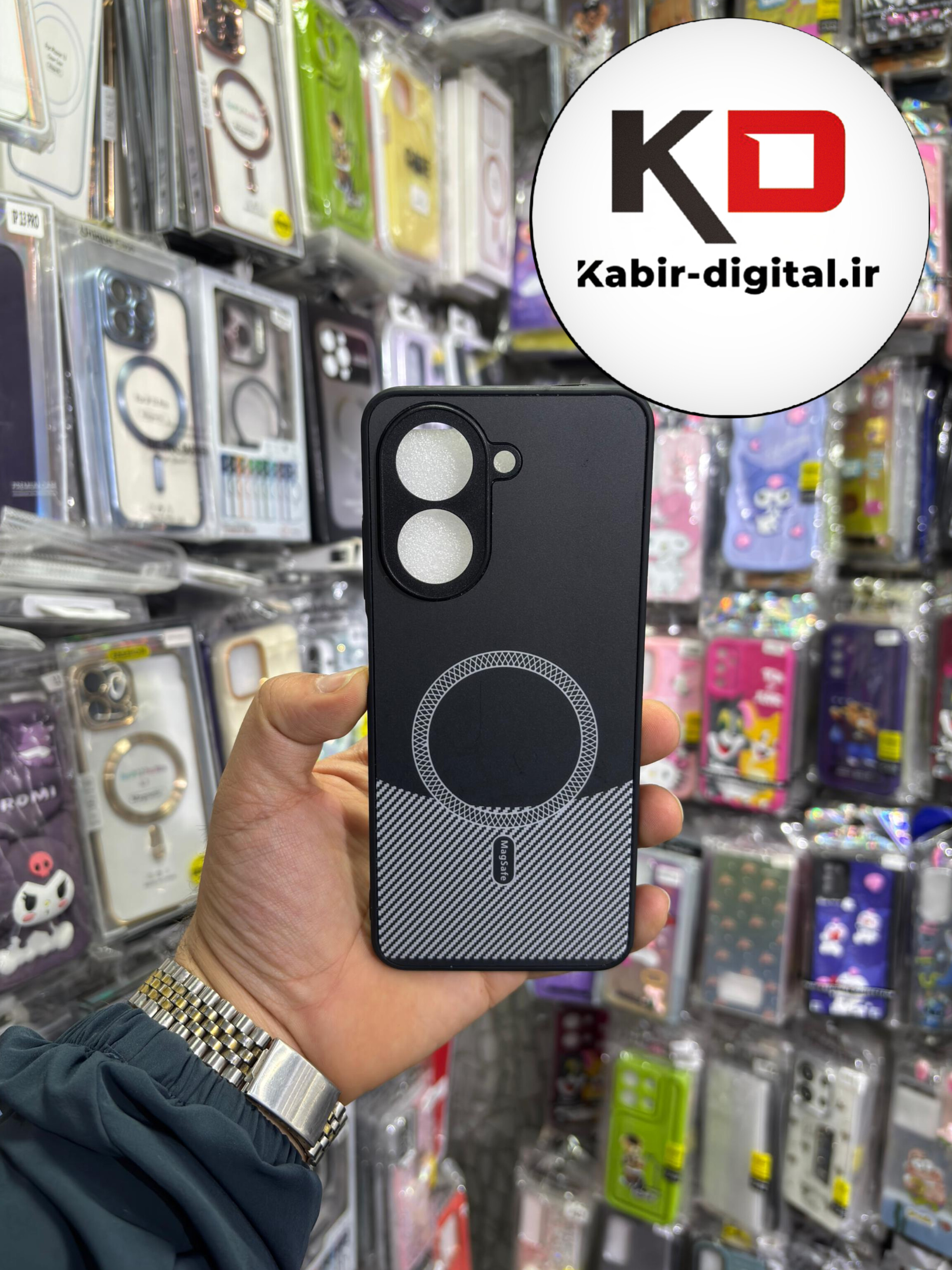 قاب گوشی Redmi A5  / POCO C71  شیائومی کربن طرح مگ سیف فلزی Magsafe لوکس محافظ لنز دار