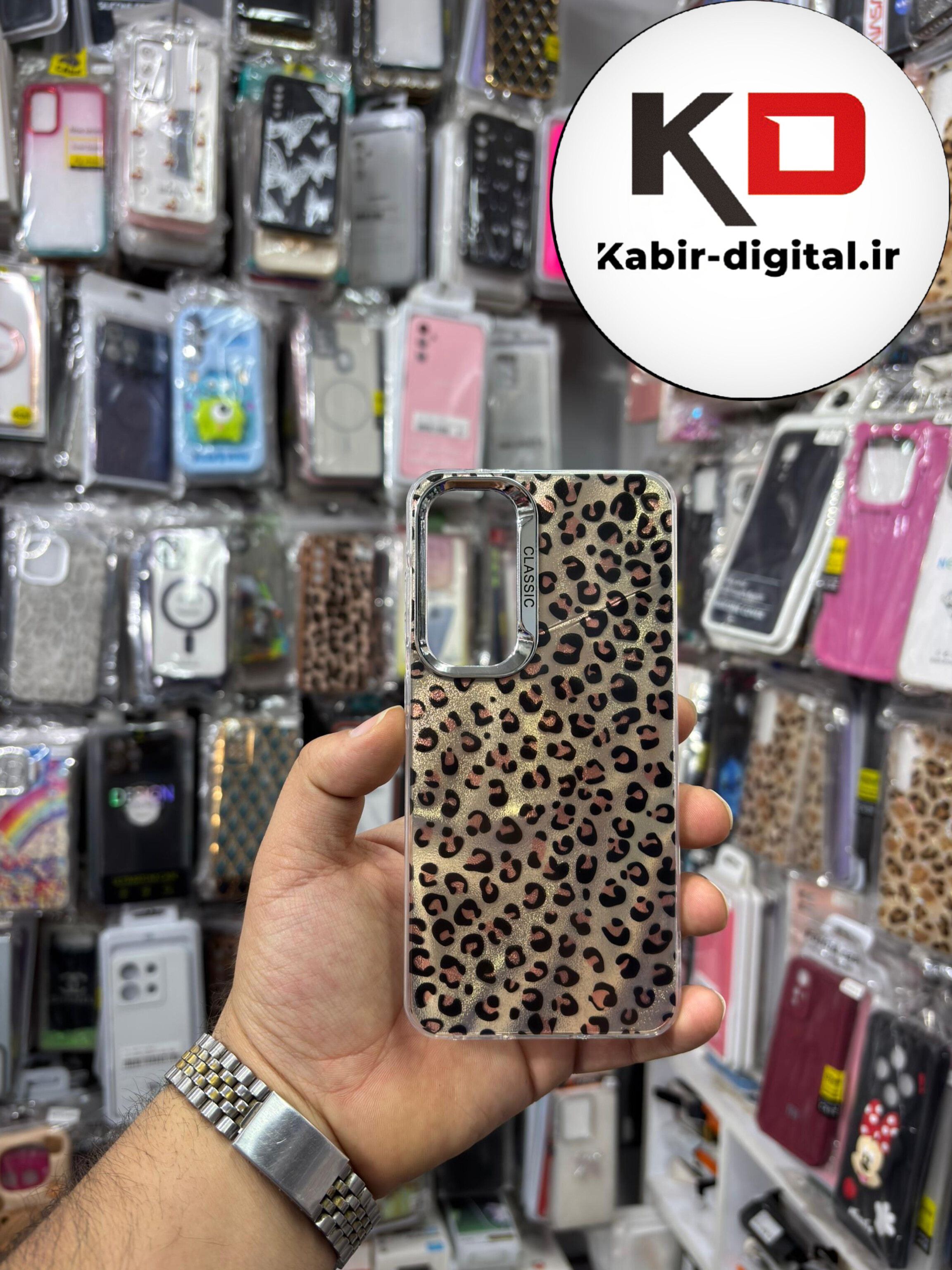 قاب گوشی Galaxy S24 FE سامسونگ لاکچری اورجینال فانتزی رزینی طرح پلنگی لنز کرومی