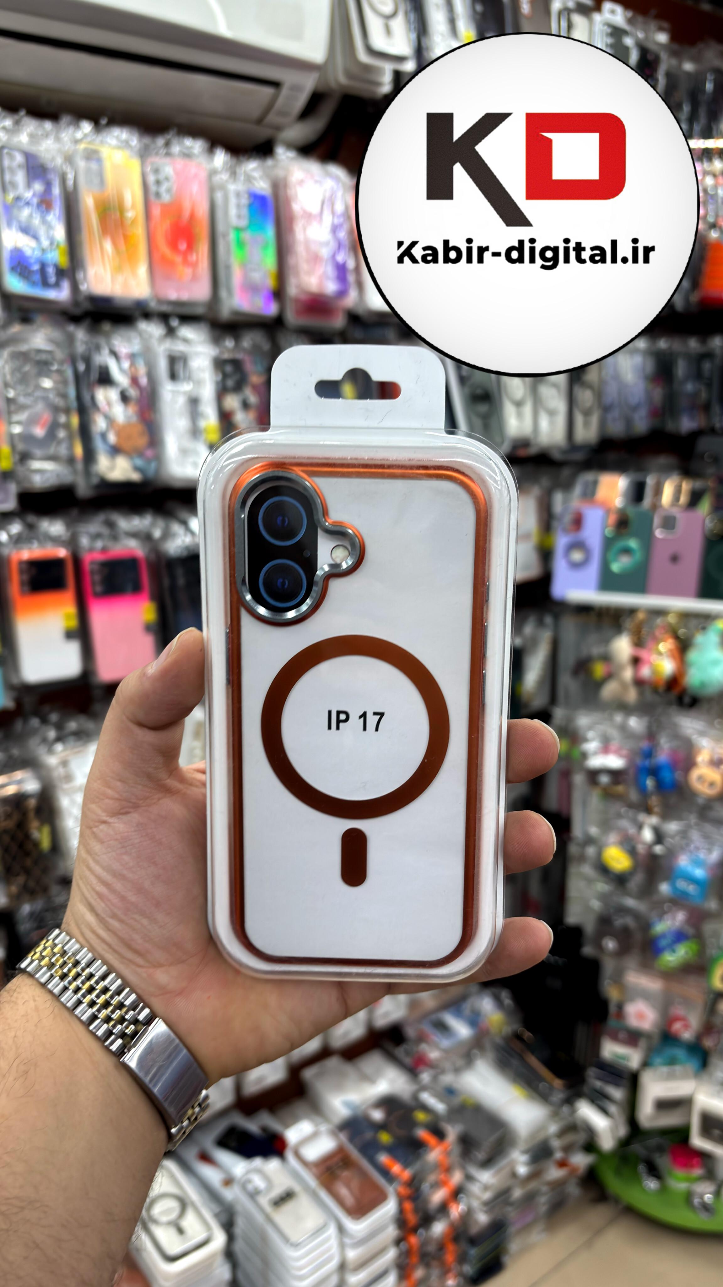 قاب گوشی iPhone 17 آیفون شیشه ای مگ سیف دار  اورجینال Unique Case لنز فلزی نارنجی