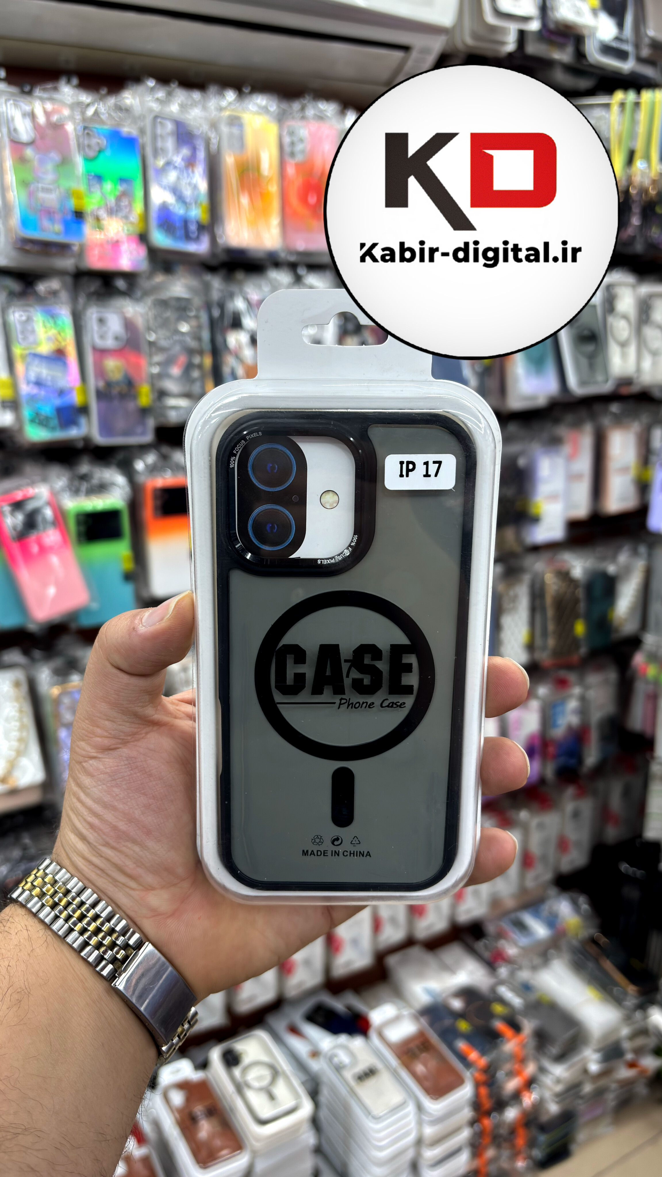 قاب گوشی iPhone 17 آیفون شفاف مگ سیف دار MagSafe اورجینال ایربگ دار لنز کرومی مشکی