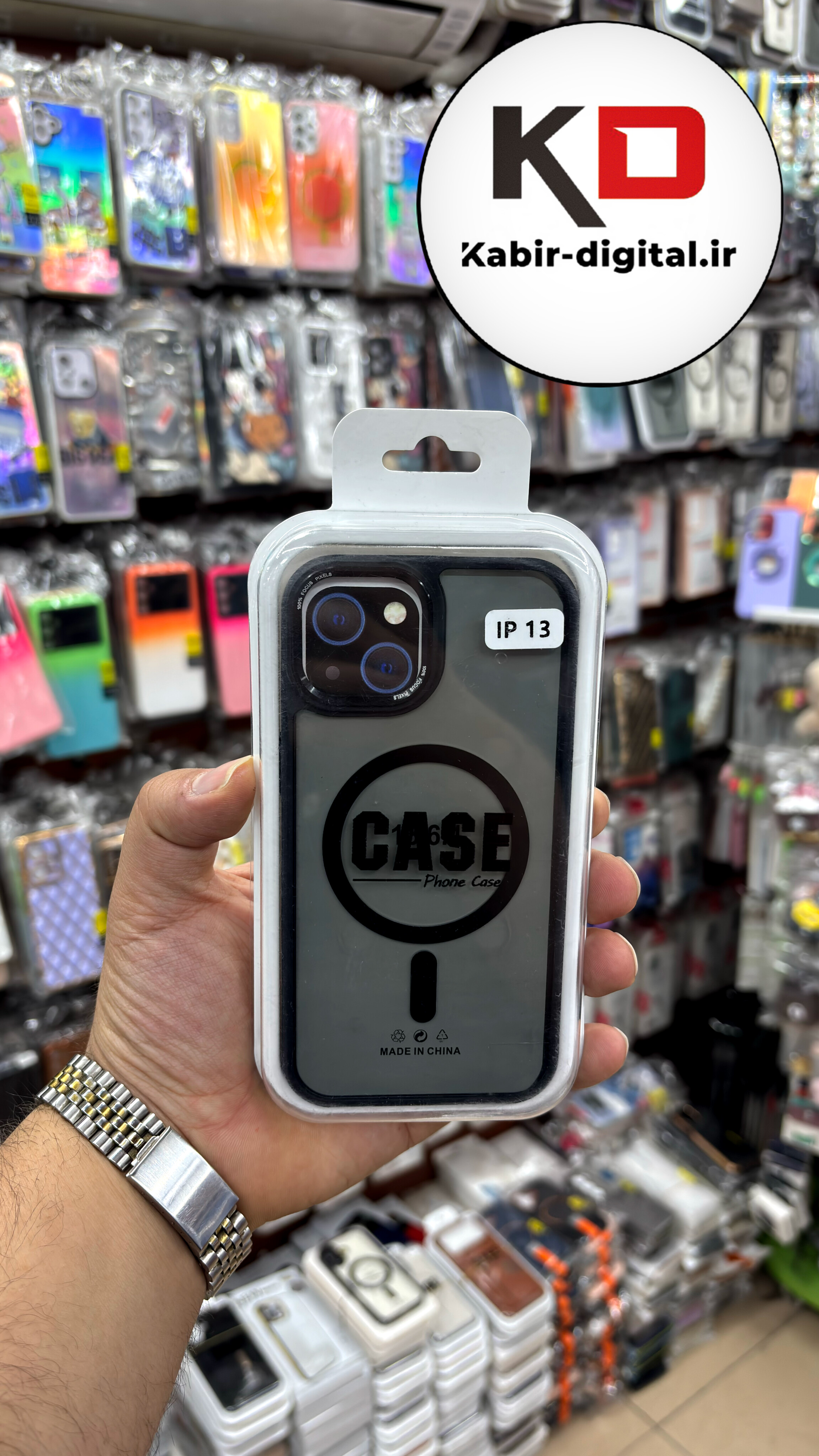 قاب گوشی iPhone ۱۳ / 14 / 15 آیفون شیشه ای مگ سیف دار  اورجینال Unique Case لنز فلزی
