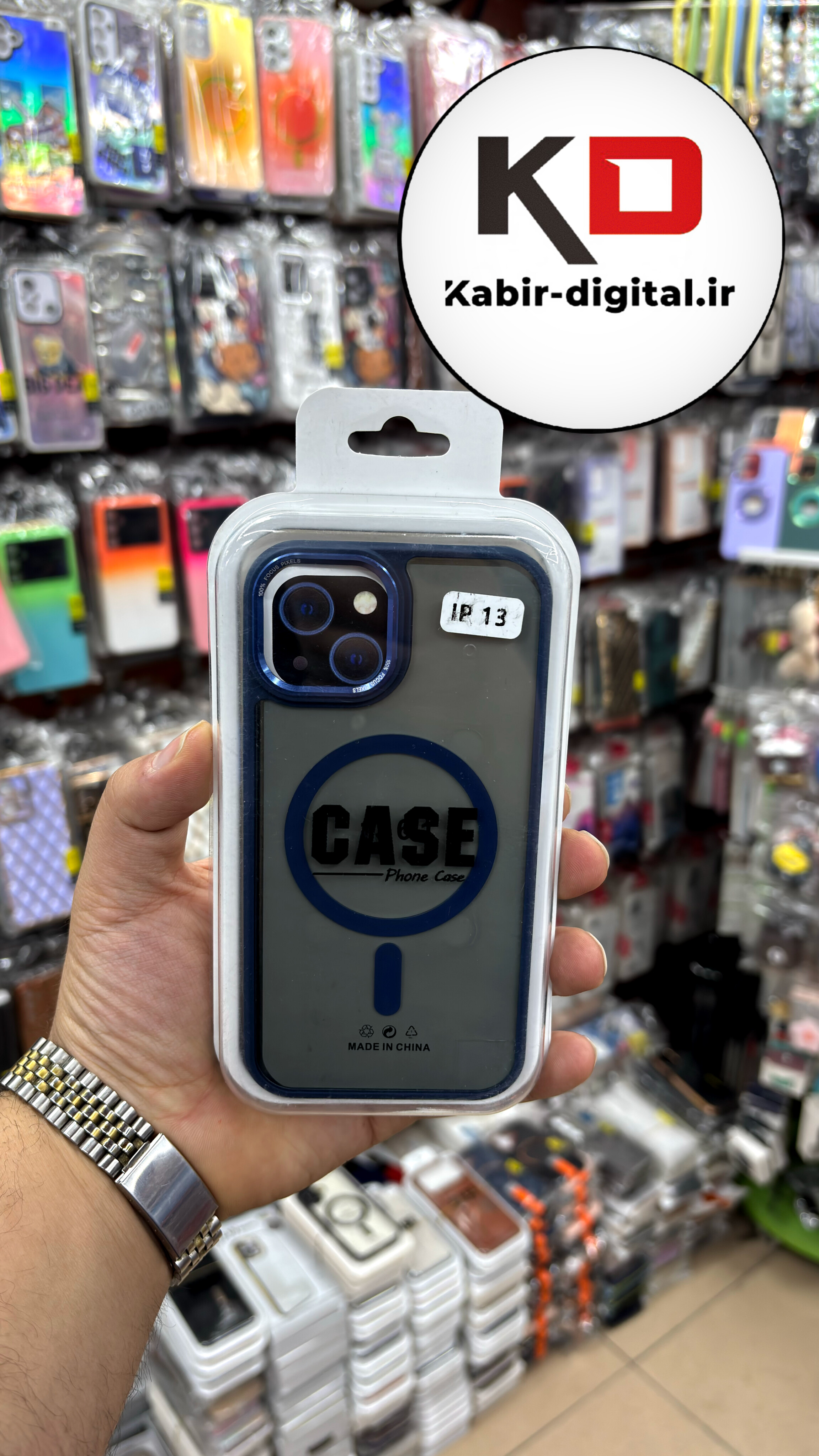 قاب گوشی iPhone ۱۳ / 14 / 15 آیفون شیشه ای مگ سیف دار  اورجینال Unique Case لنز فلزی