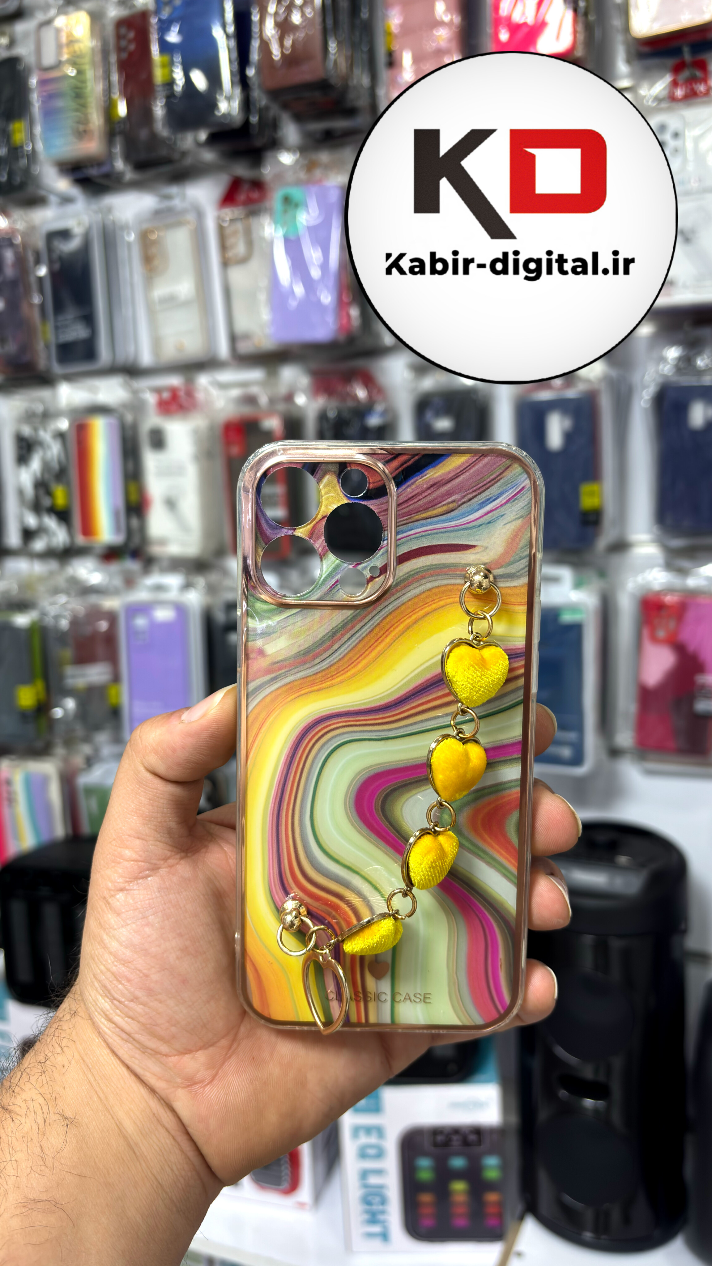 قاب گوشی iPhone 13 Pro Max آیفون طرح گلد لاین رزین لاکچری دستبندی زنجیری قلبی آویزدار محافظ لنز دار