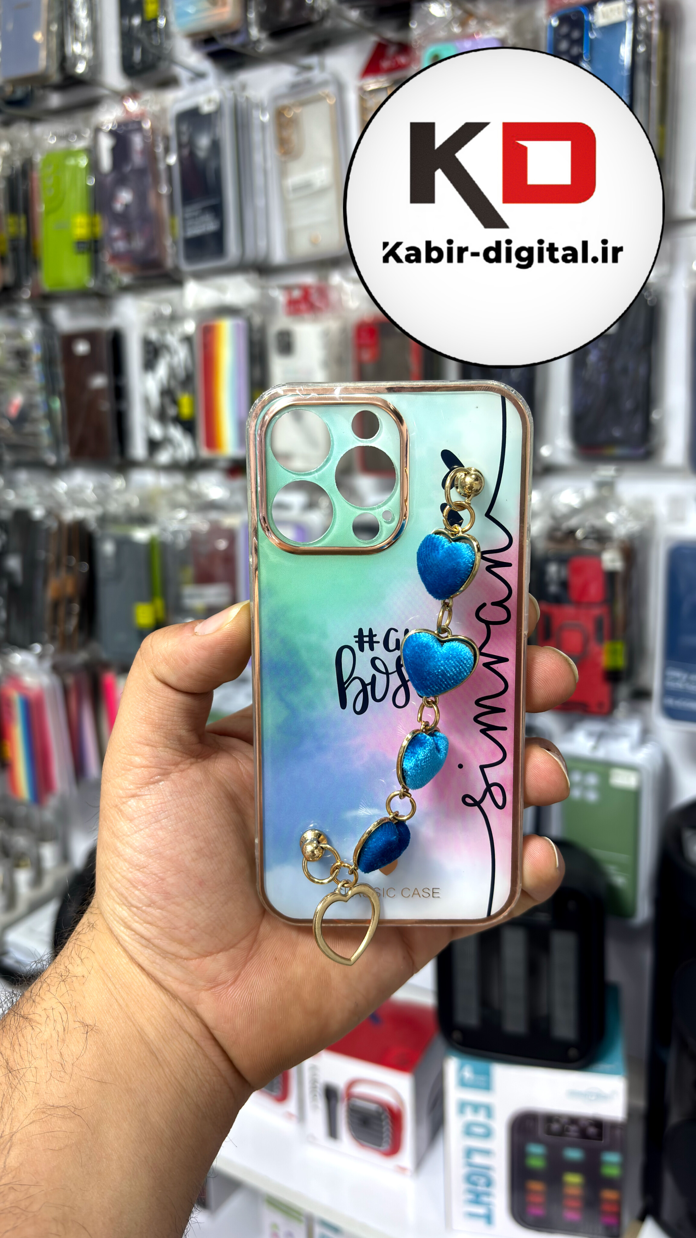 قاب گوشی iPhone 13 Pro آیفون طرح گلد لاین رزین لاکچری دستبندی زنجیری قلبی آویزدار محافظ لنز دار