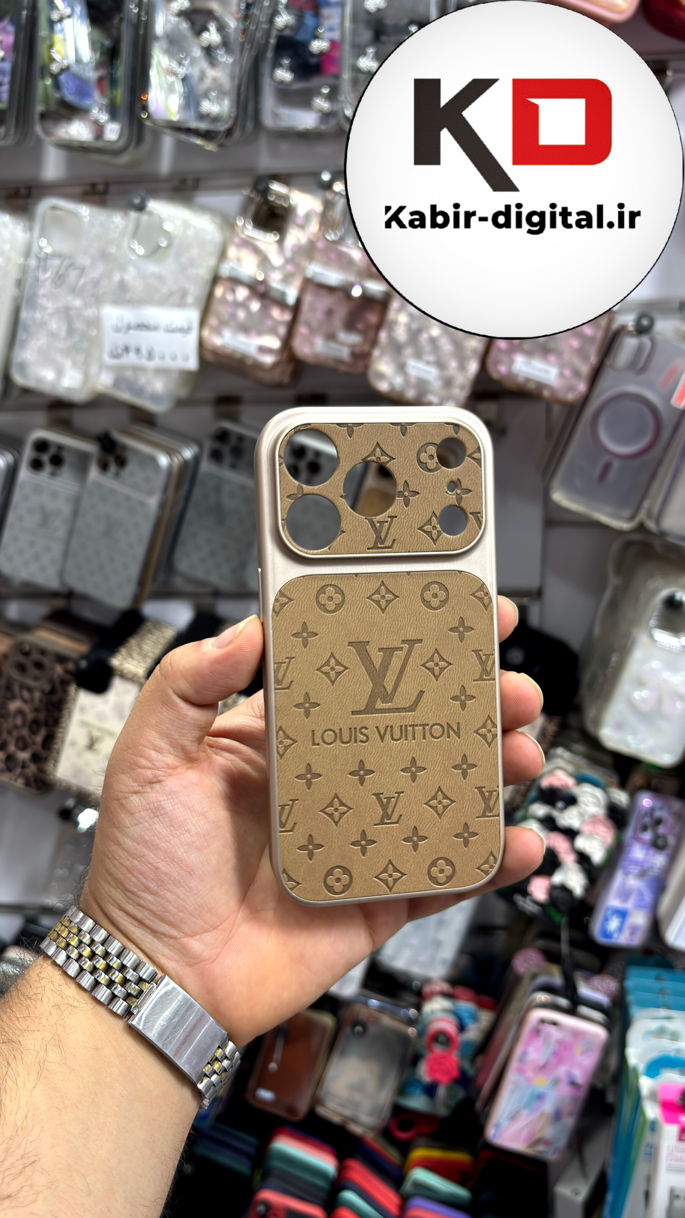 قاب گوشی iPhone 17 pro  آیفون لویی ویتون سیلیکونی اورجینال