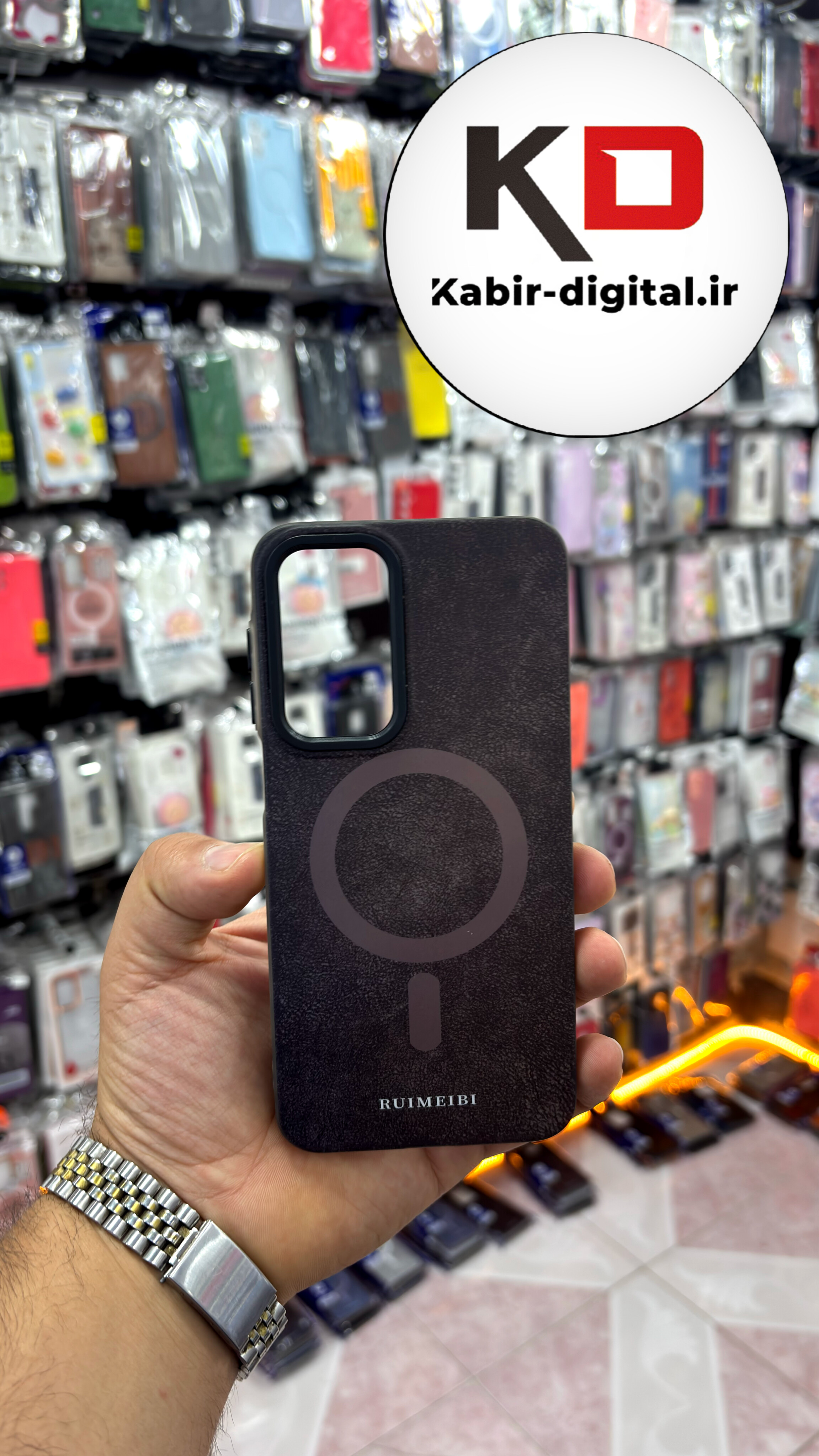 قاب گوشی Galaxy A17 سامسونگ مخمل سیلیکونی طرح مگ سیف Magsafe اسپرت
