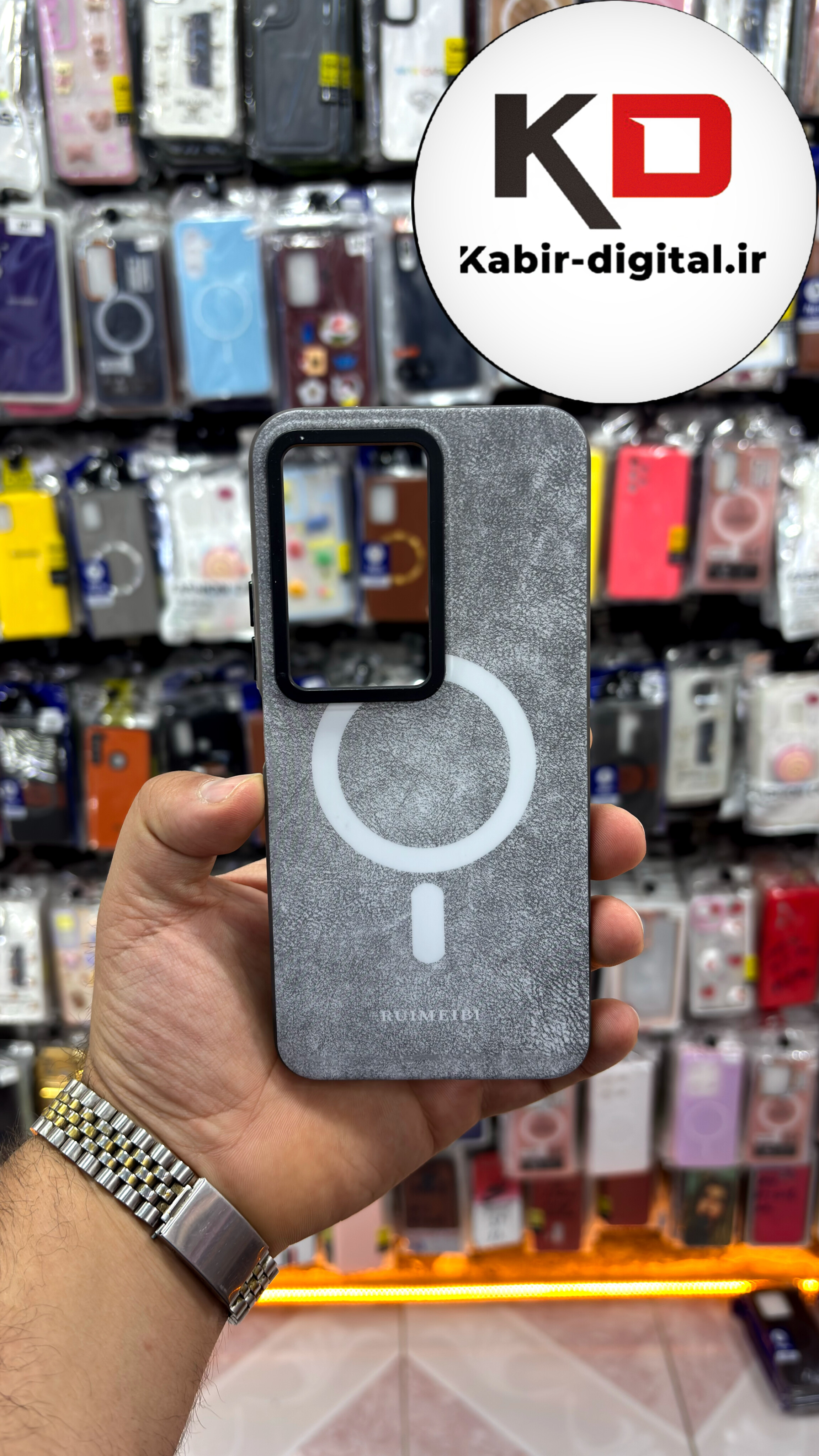 قاب  گوشی Redmi 15  5G شیائومی مخمل سیلیکونی طرح مگ سیف Magsafe اسپرت