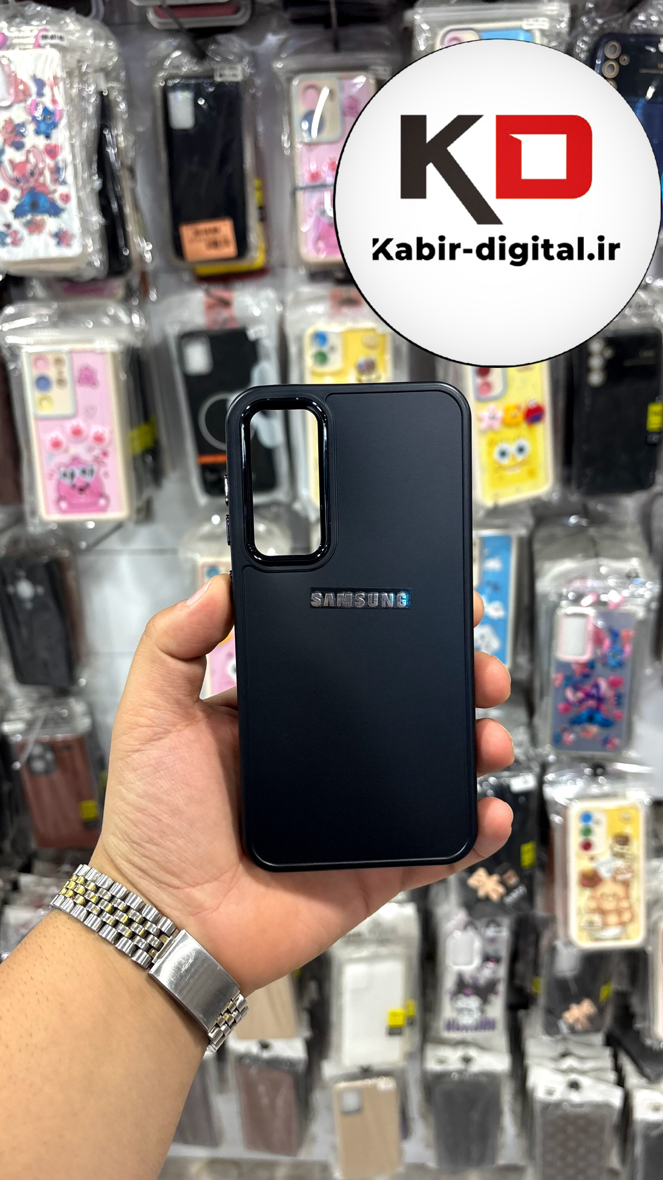 قاب گوشی Galaxy S23 FE سامسونگ طرح سیلیکونی Solid دور براق محافظ لنزدار مشکی