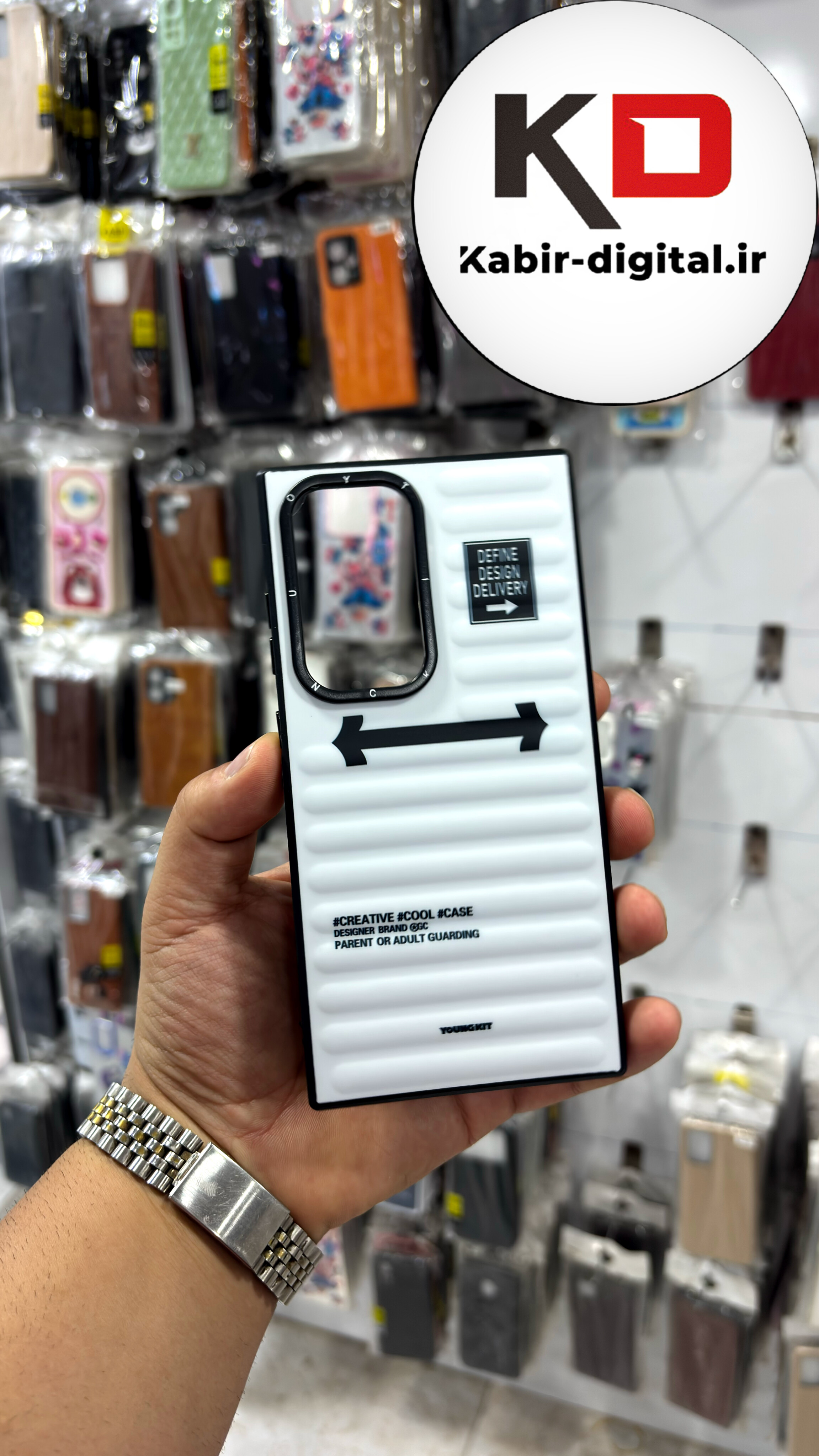 قاب گوشی Galaxy S24 Ultraسامسونگ یانگ کیت YOUNGKIT طرح برجسته دور سیلیکونی رنگ سفید