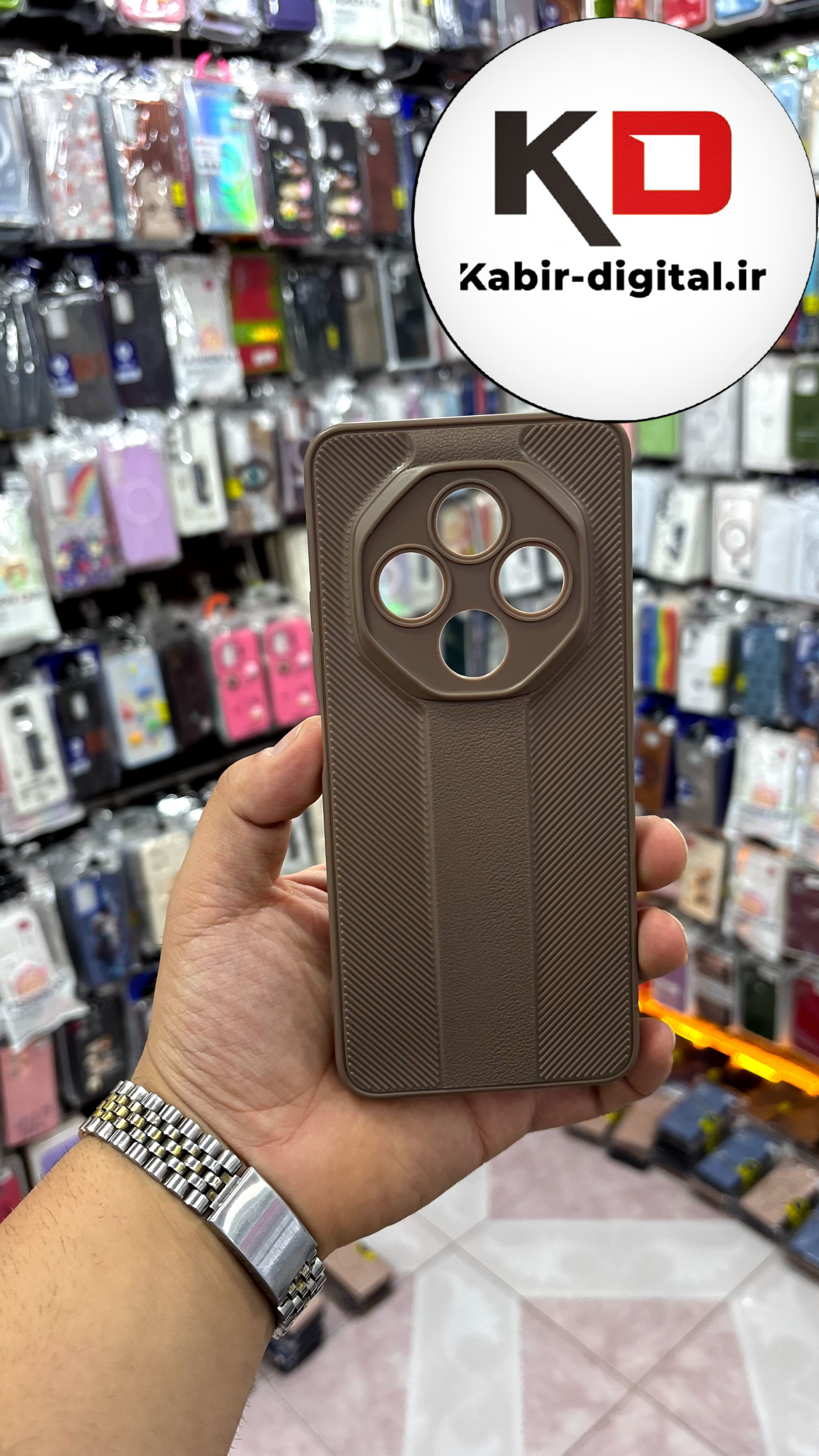 قاب گوشی Redmi A4 / POCO C75 / Redmi 14C شیائومی Carbon Case سیلیکونی ایربگ دار ضد ضربه طرح کربن محافظ لنز دار موکا