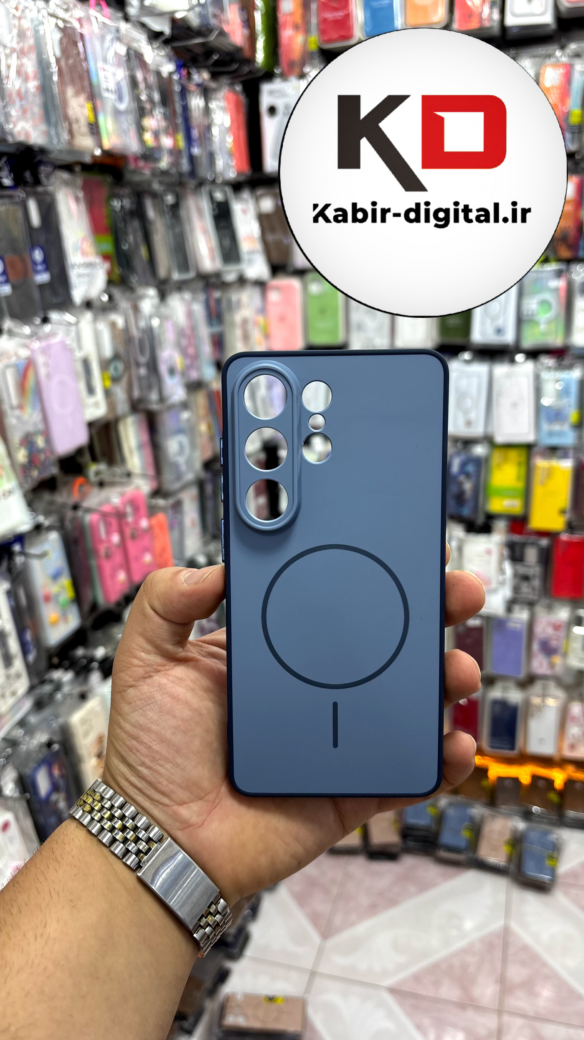 قاب گوشی Galaxy S26 Ultra  سامسونگ سیلیکونی Soft Case پاستلی طرح مگ سیف Magsafe محافظ لنز دار آبی