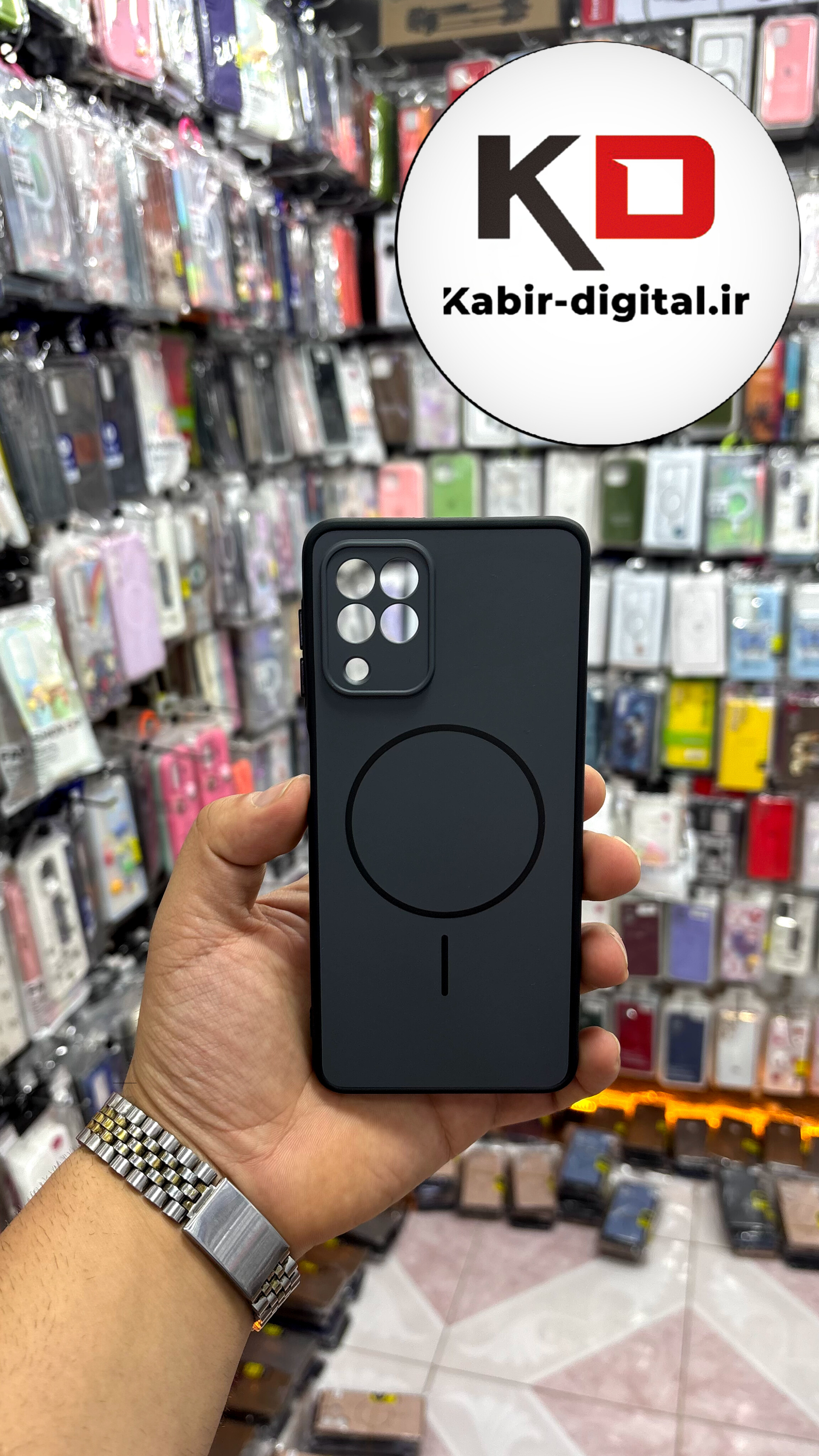 قاب گوشی Galaxy A22 4G سامسونگ سیلیکونی Soft Case پاستلی طرح مگ سیف Magsafe محافظ لنز دار مشکی