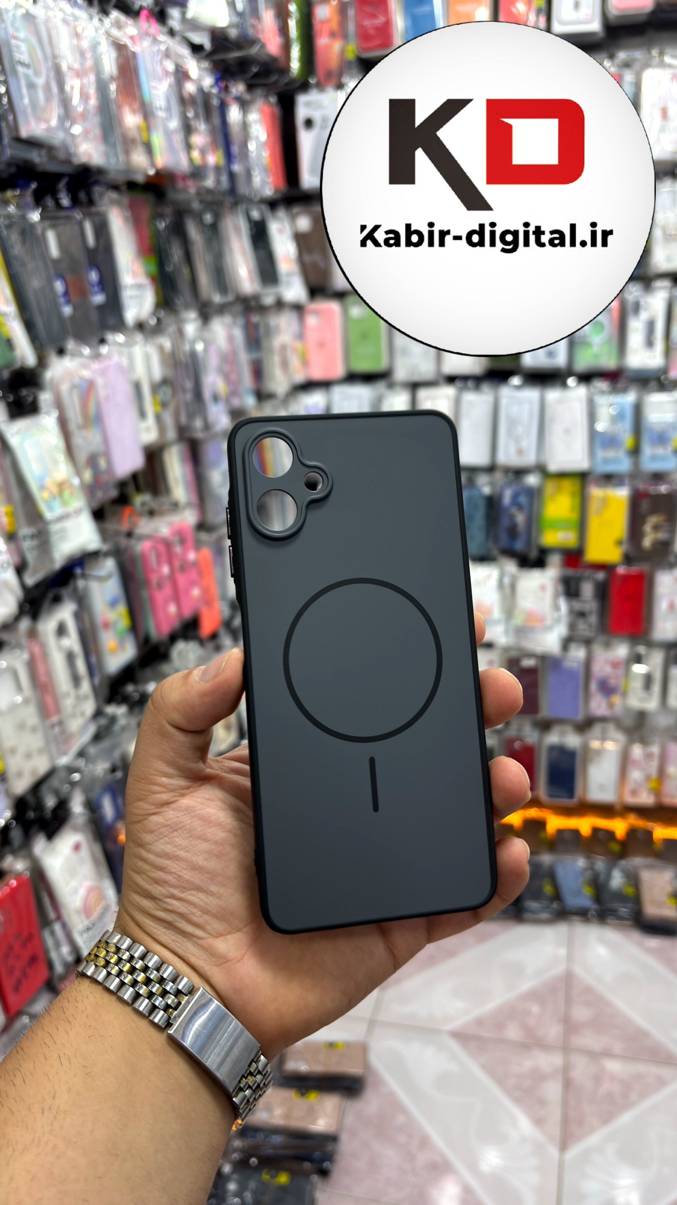 قاب گوشی Galaxy A06/A07 سامسونگ سیلیکونی Soft Case پاستلی طرح مگ سیف Magsafe محافظ لنز دار مشکی