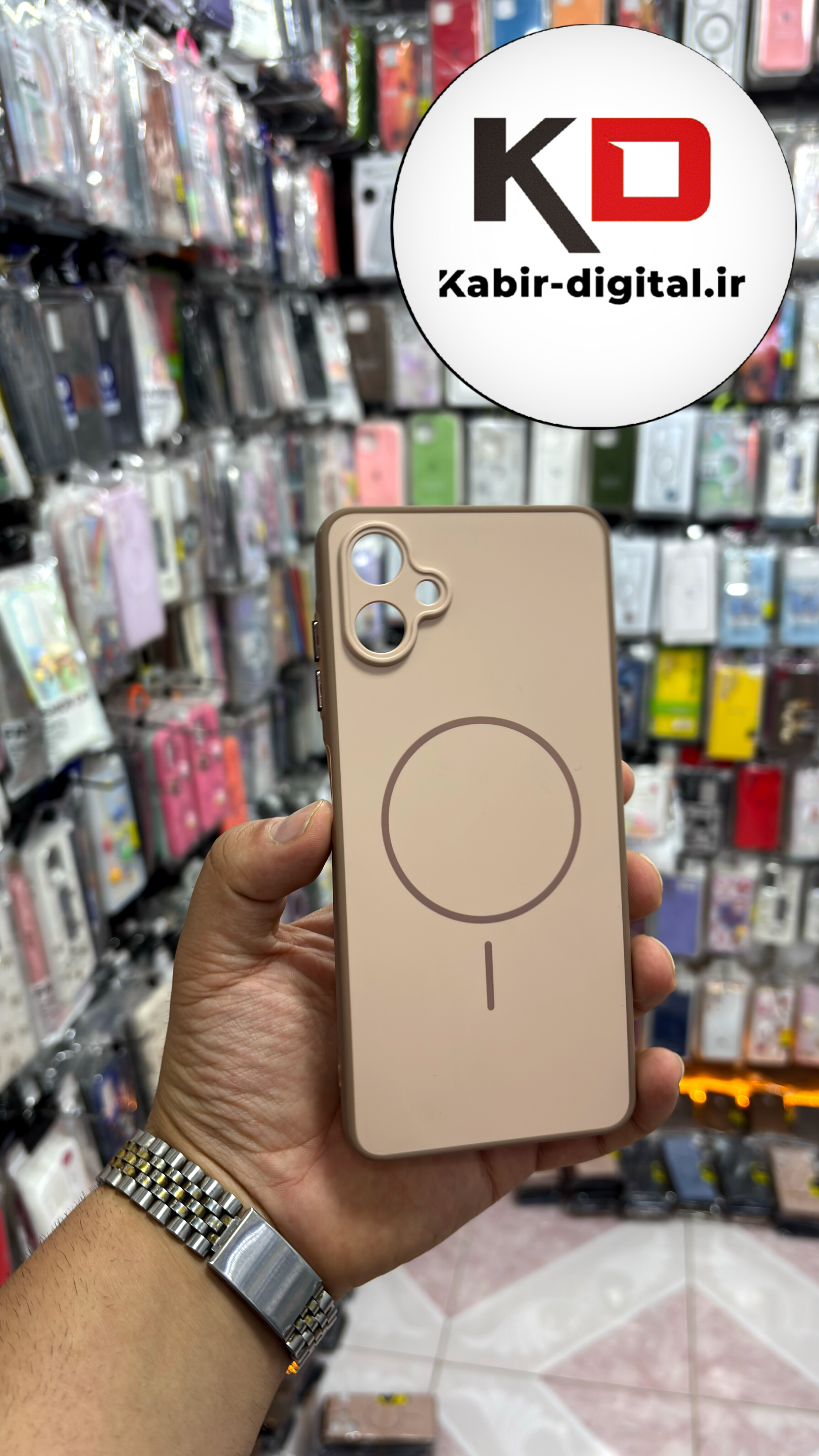قاب گوشی Galaxy A06/A07 سامسونگ سیلیکونی Soft Case پاستلی طرح مگ سیف Magsafe محافظ لنز دار کرم