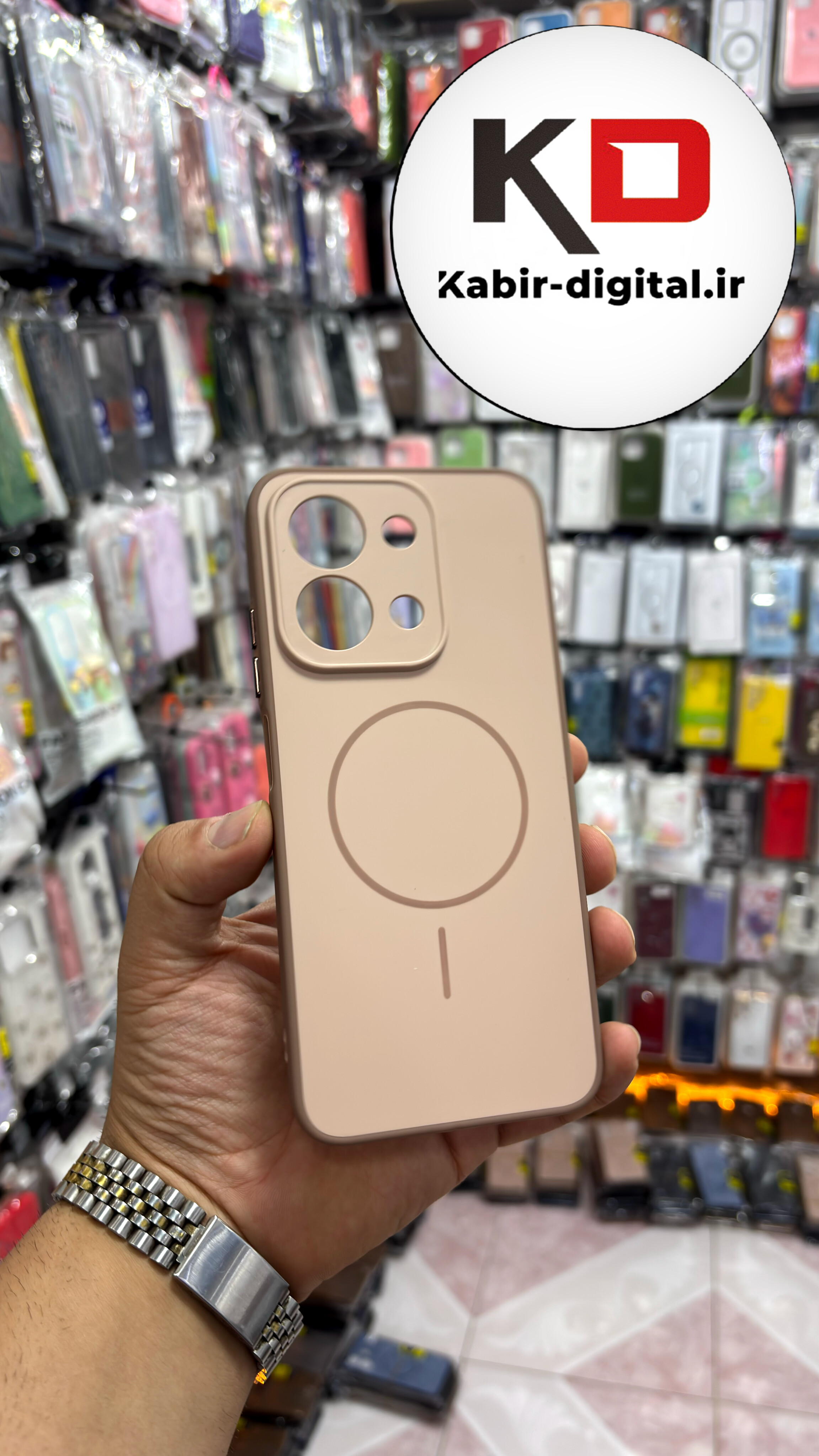 قاب گوشی Redmi 15C / Poco C58 شیائومی سیلیکونی Soft Case پاستلی طرح مگ سیف Magsafe محافظ لنز دار کرم