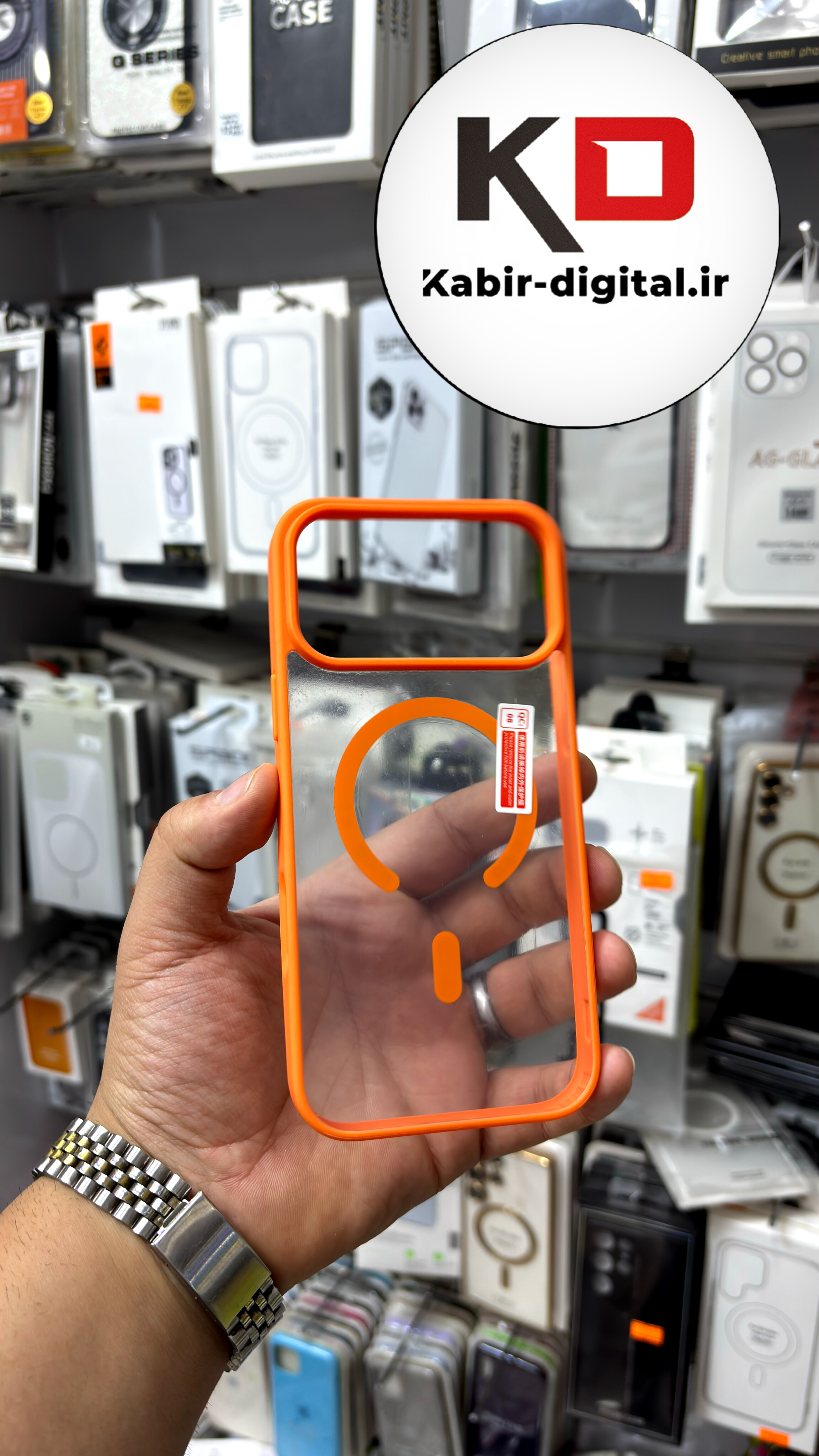 قاب گوشی iPhone 17 Pro Max آیفون V-SERIES مگ سیف Magsafe اورجینال شفاف ضد ضربه محافظ لنز برجسته نارنجی