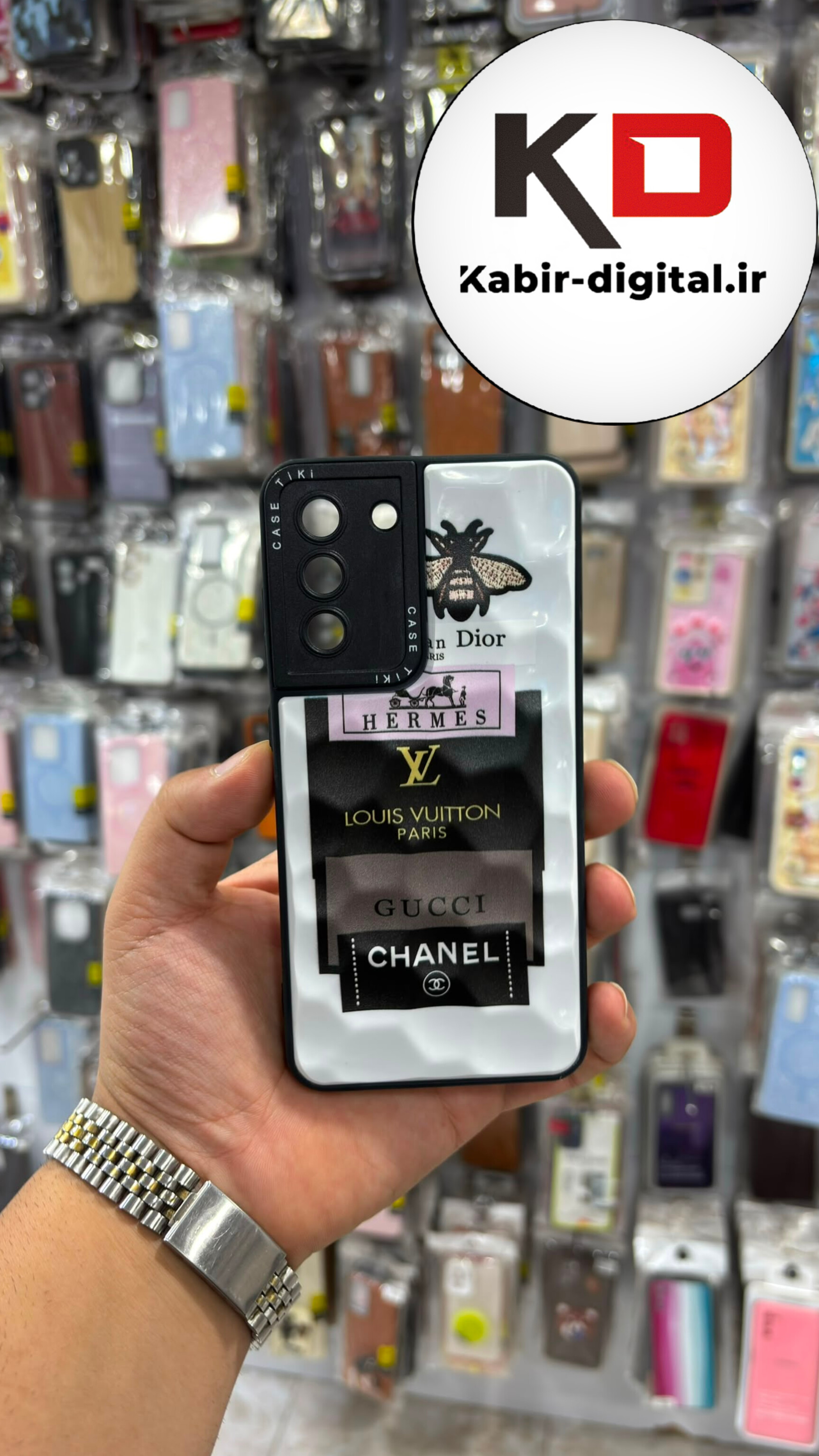 قاب گوشی Galaxy S21 FE سامسونگ  پافری لوزی دور سیلیکونی محافظ لنزدار طرحدار