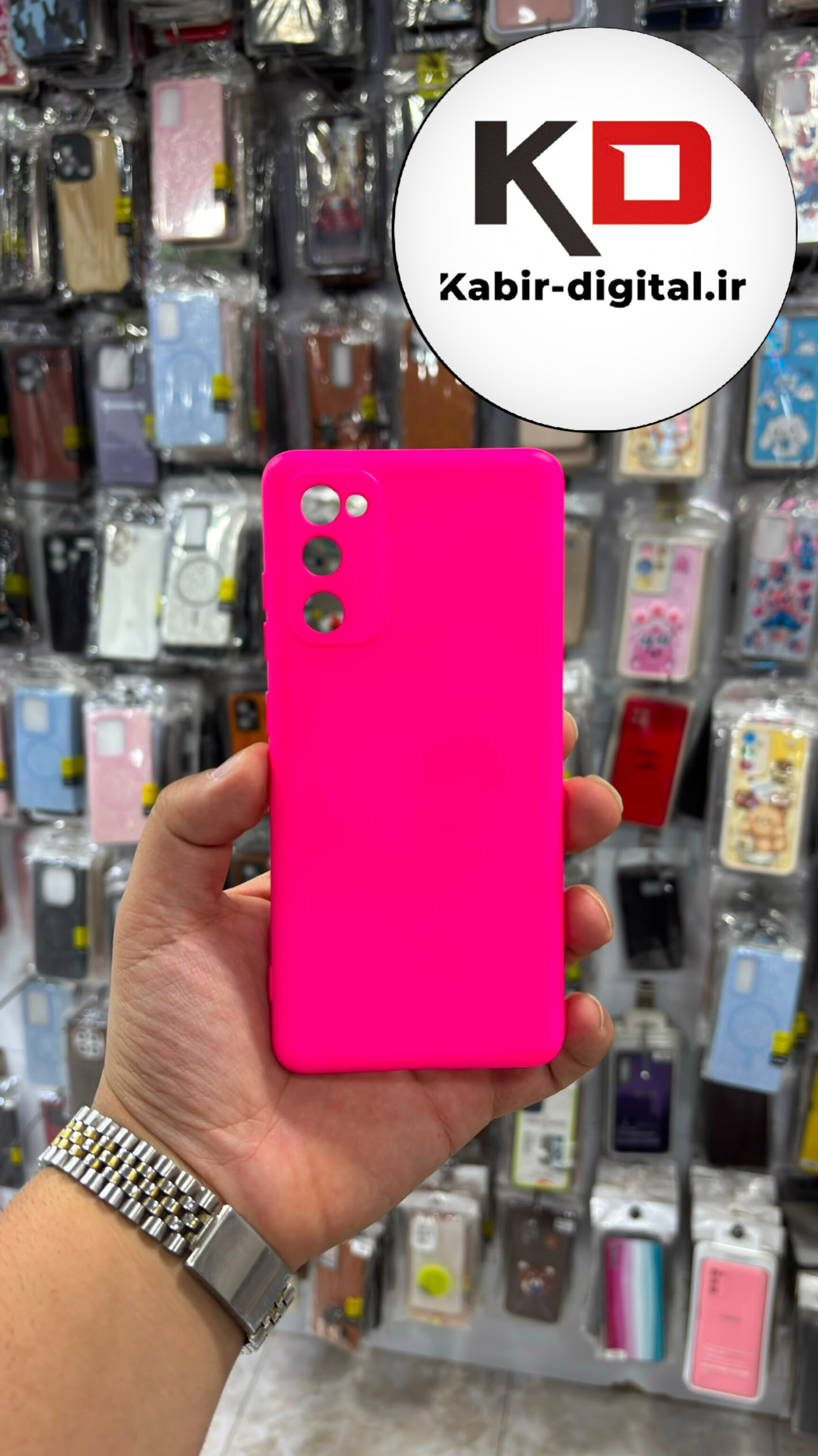 قاب گوشی Galaxy S20 FE سامسونگ سیلیکونی اورجینال درجه یک زیر بسته داخل پارچه محافظ لنزدار صورتی فسفری