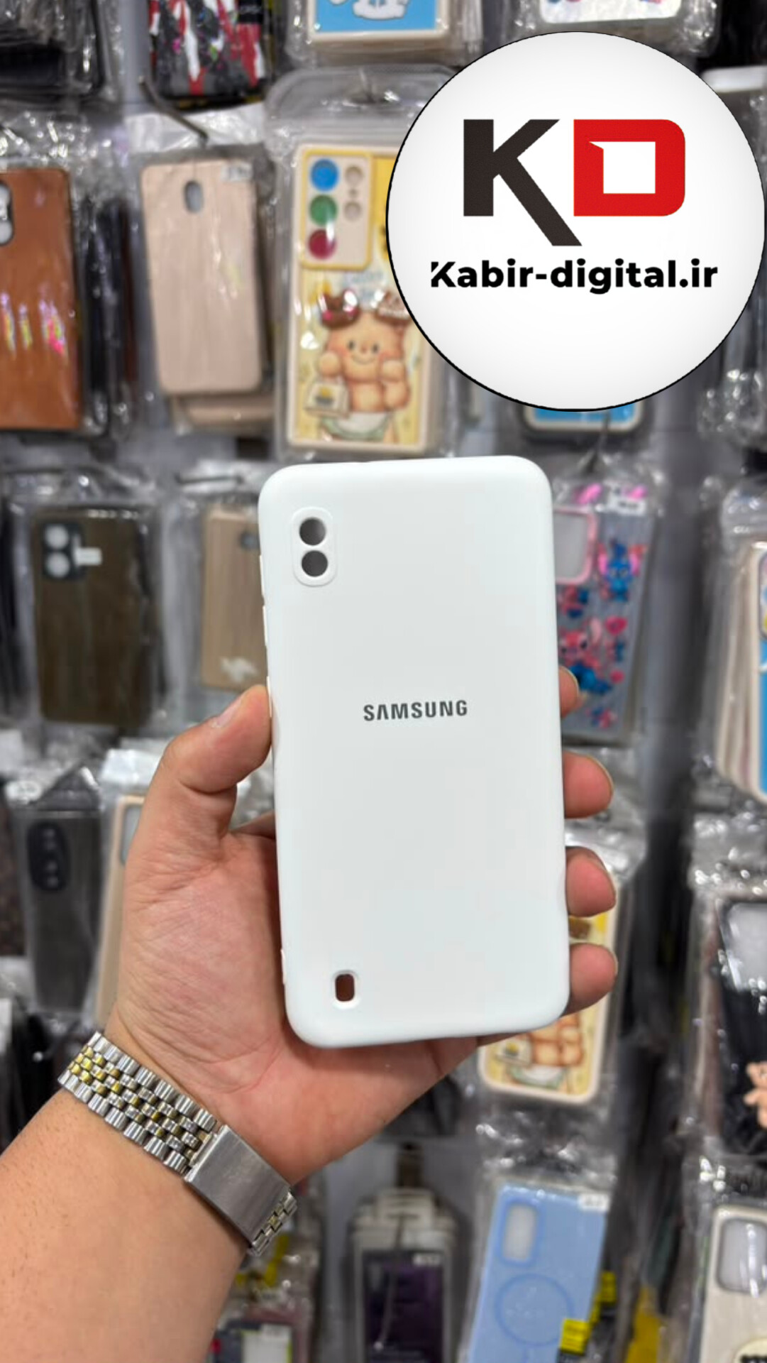 قاب گوشی Galaxy A10 / M10 سامسونگ سیلیکونی اورجینال درجه یک زیر بسته داخل پارچه محافظ لنزدار سفید