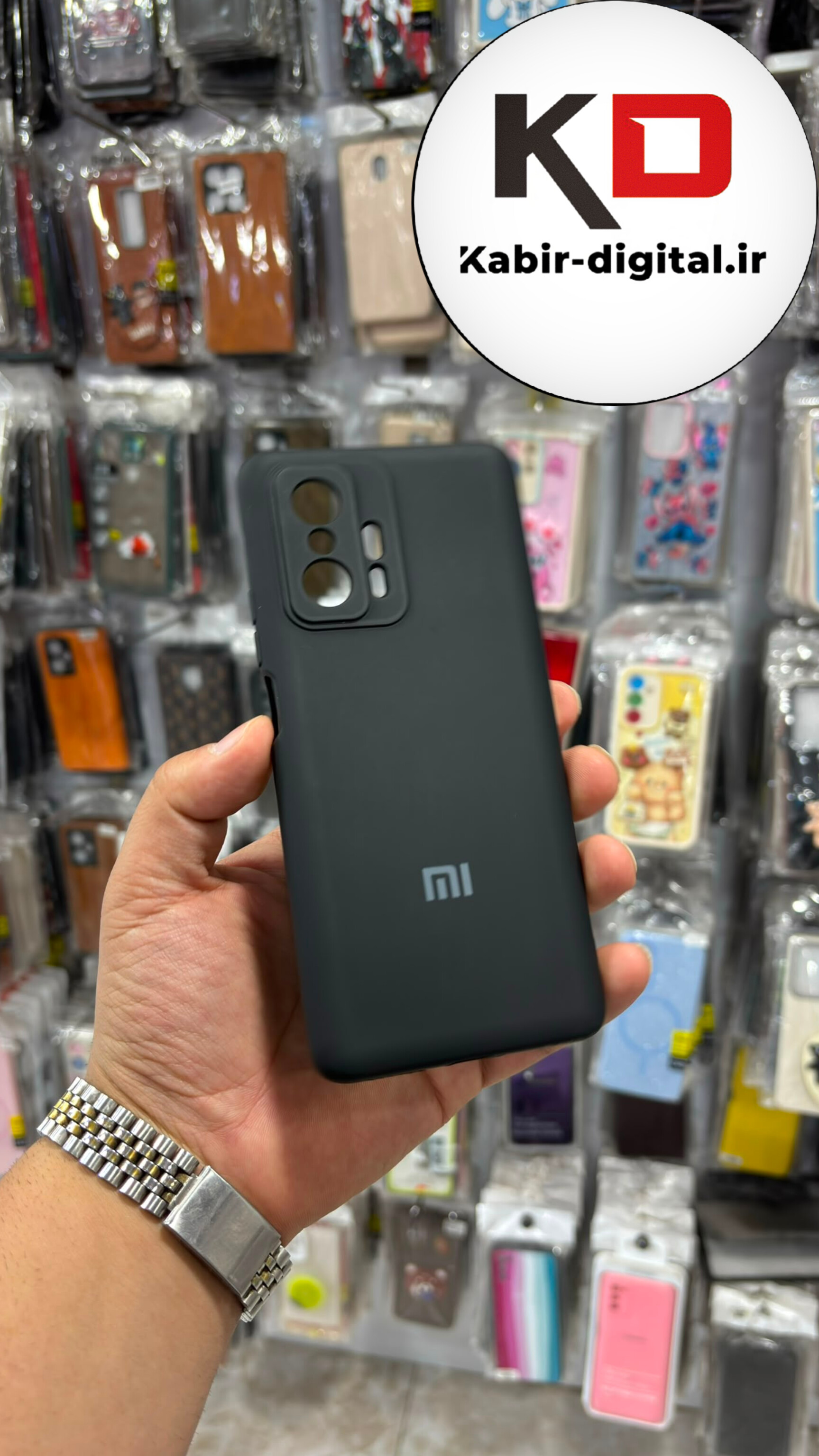 قاب  گوشی MI 11 T / MI 11 T Pro شیائومی سیلیکونی اورجینال درجه یک داخل پارچه درجه یک محافظ لنزدار مشکی