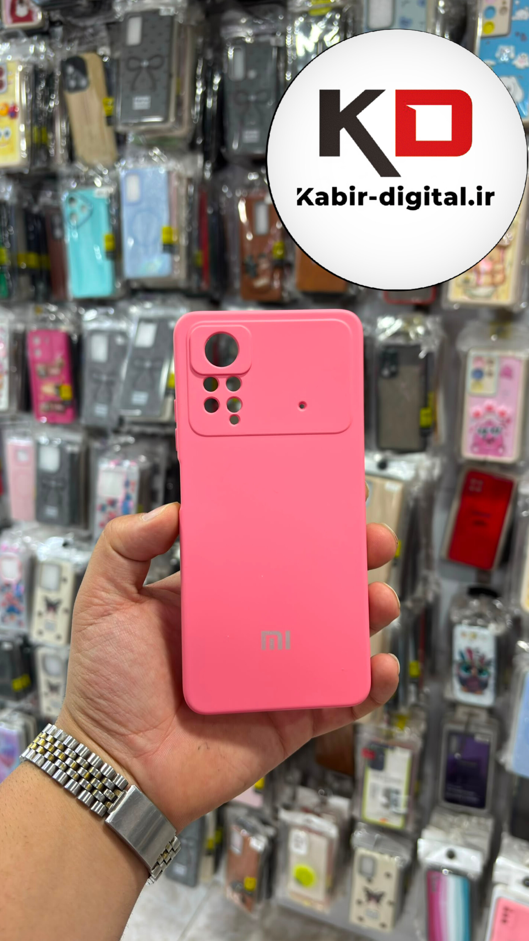 قاب گوشی  POCO X4 Pro شیائومی سیلیکونی اورجینال درجه یک داخل پارچه زیر بسته محافظ لنز دار صورتی
