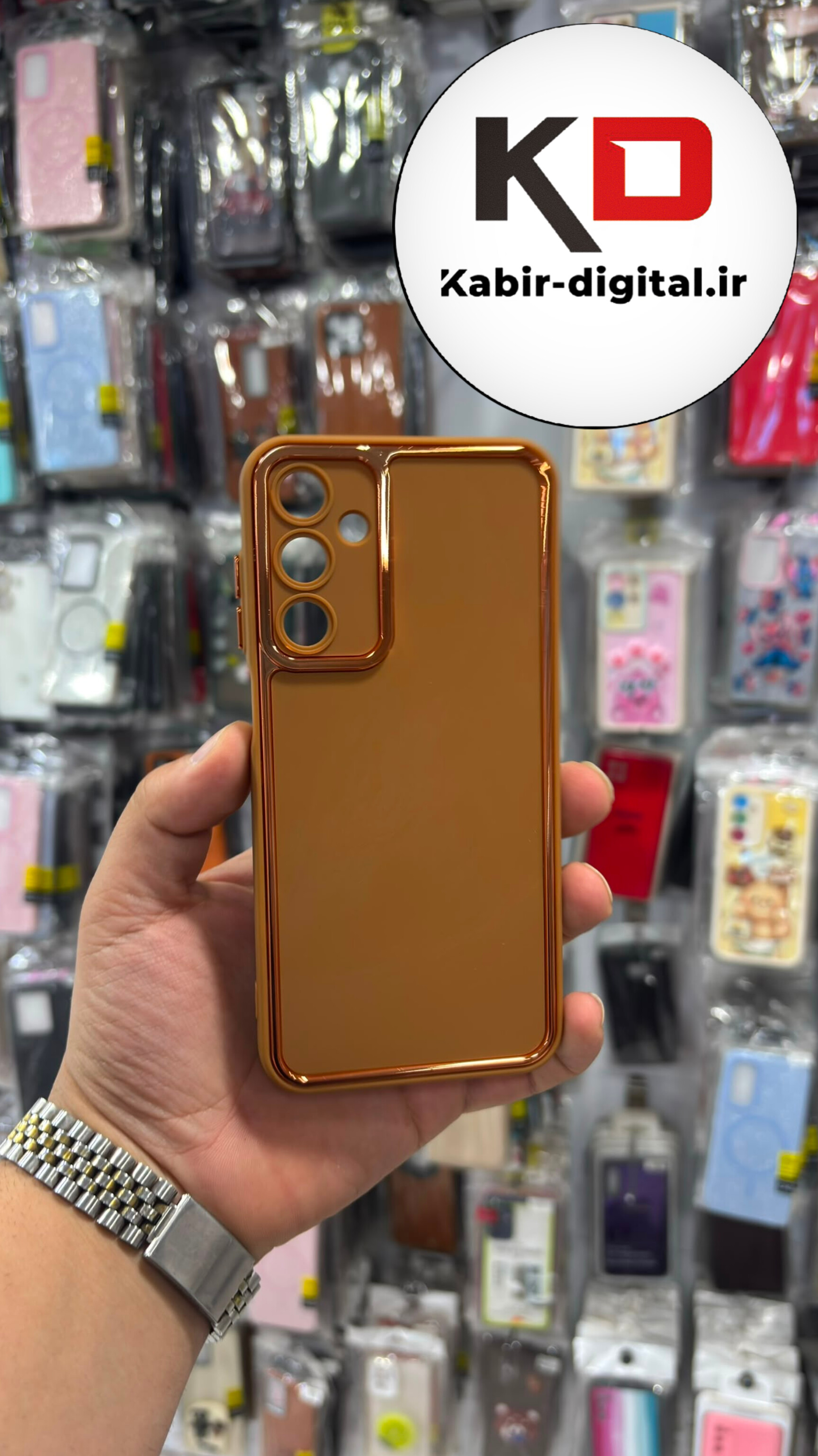 قاب گوشی Galaxy A25 سامسونگ سیلیکونی اورجینال ژله ای طرح لنز متال محافظ لنز دار عسلی
