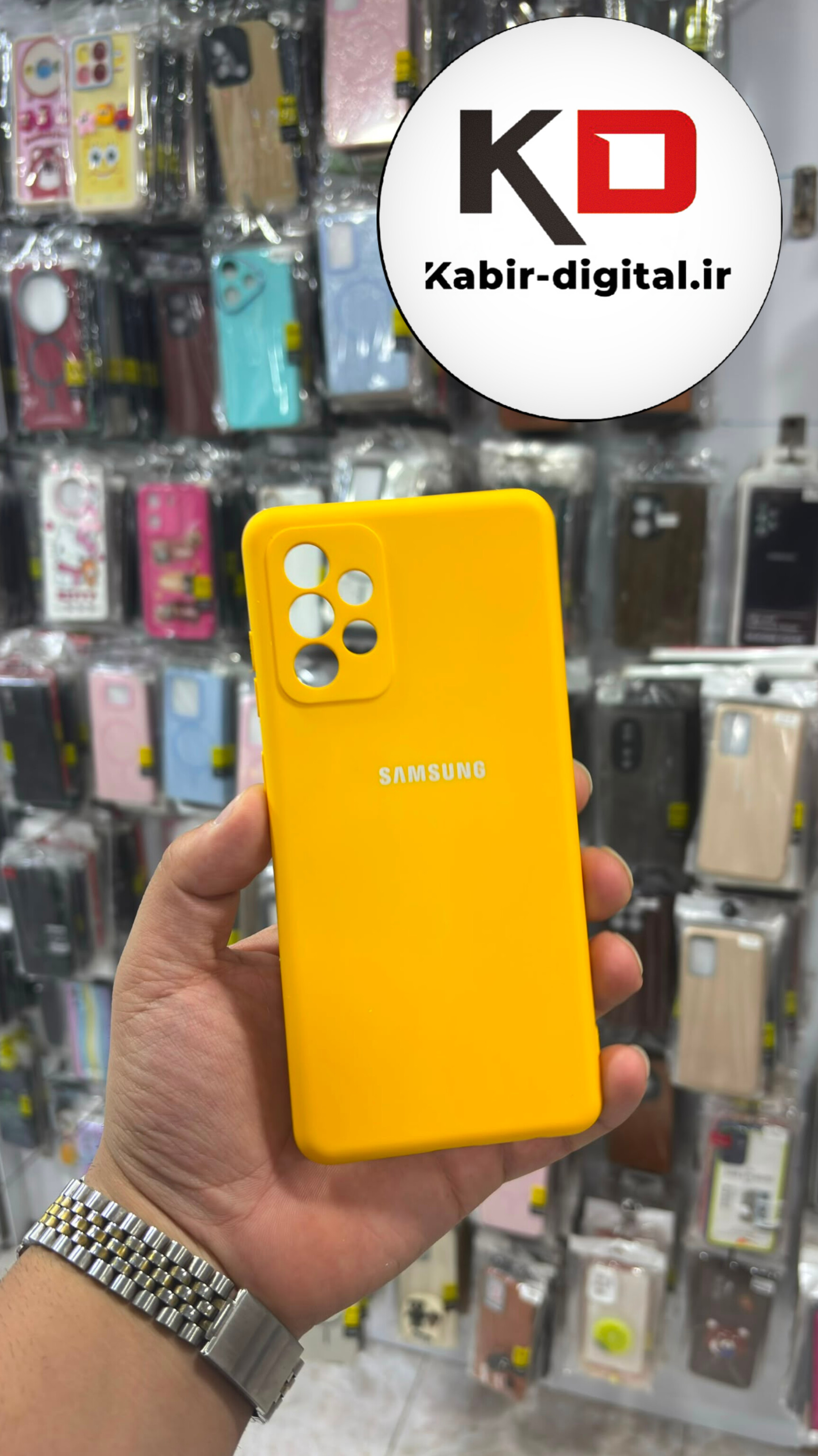 قاب گوشی Galaxy A73 سامسونگ سیلیکونی اورجینال درجه یک زیر بسته داخل پارچه محافظ لنزدار زرد