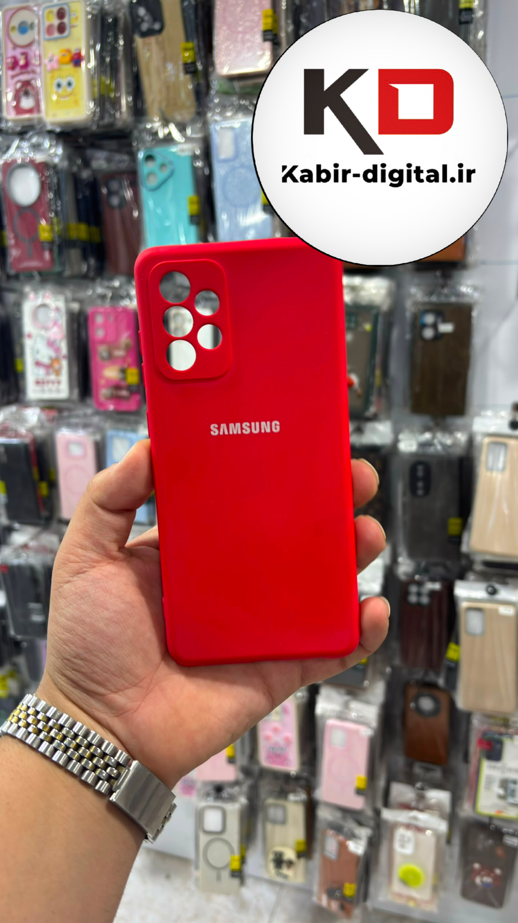 قاب گوشی Galaxy A73 سامسونگ سیلیکونی اورجینال درجه یک زیر بسته داخل پارچه محافظ لنزدار قرمز