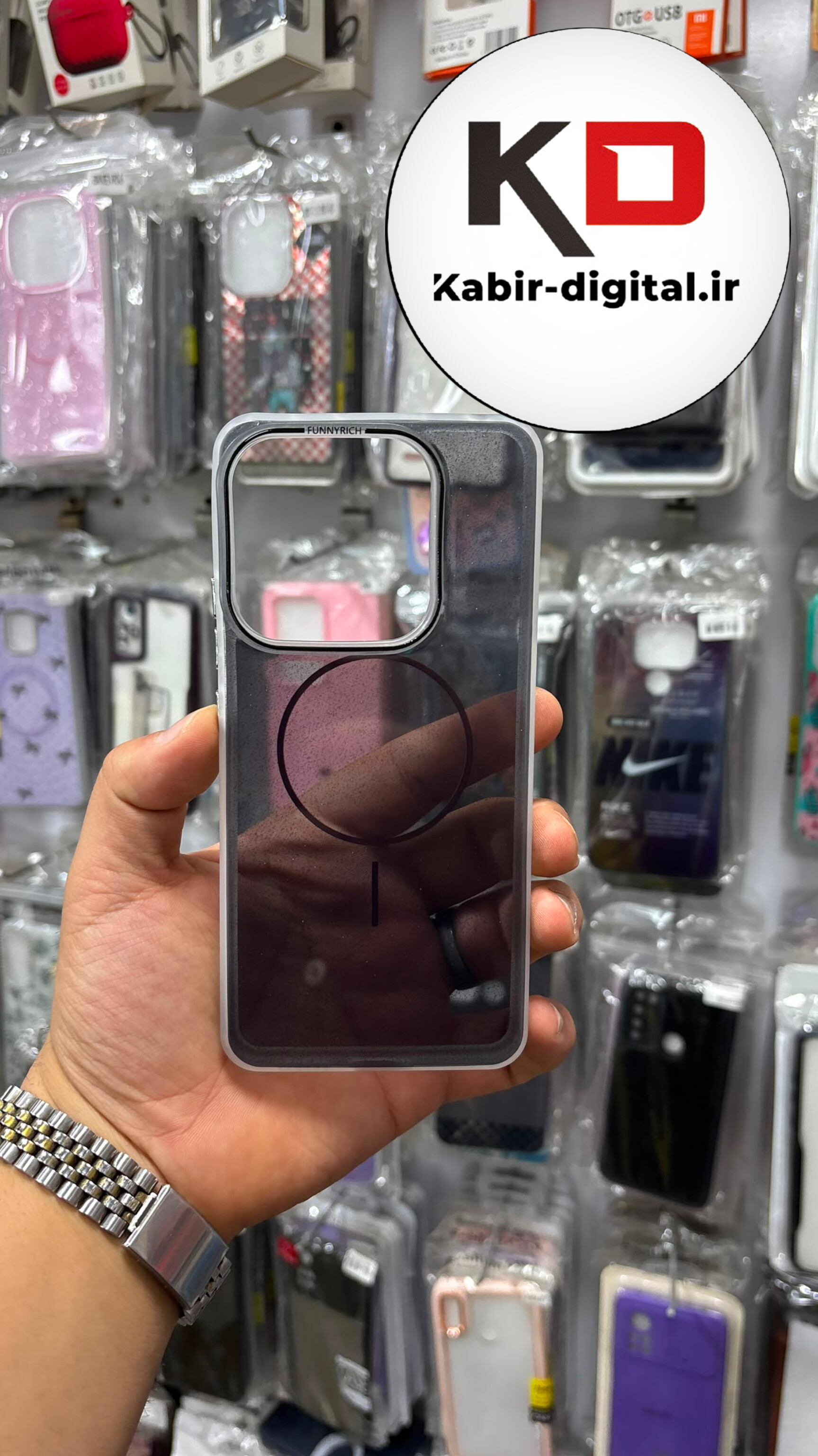 قاب گوشی Redmi Note 14 4G شیائومی Pastel Case پاستلی  طرح مگ سیف Magsafe مات لنز رنگی اکلیلی مشکی