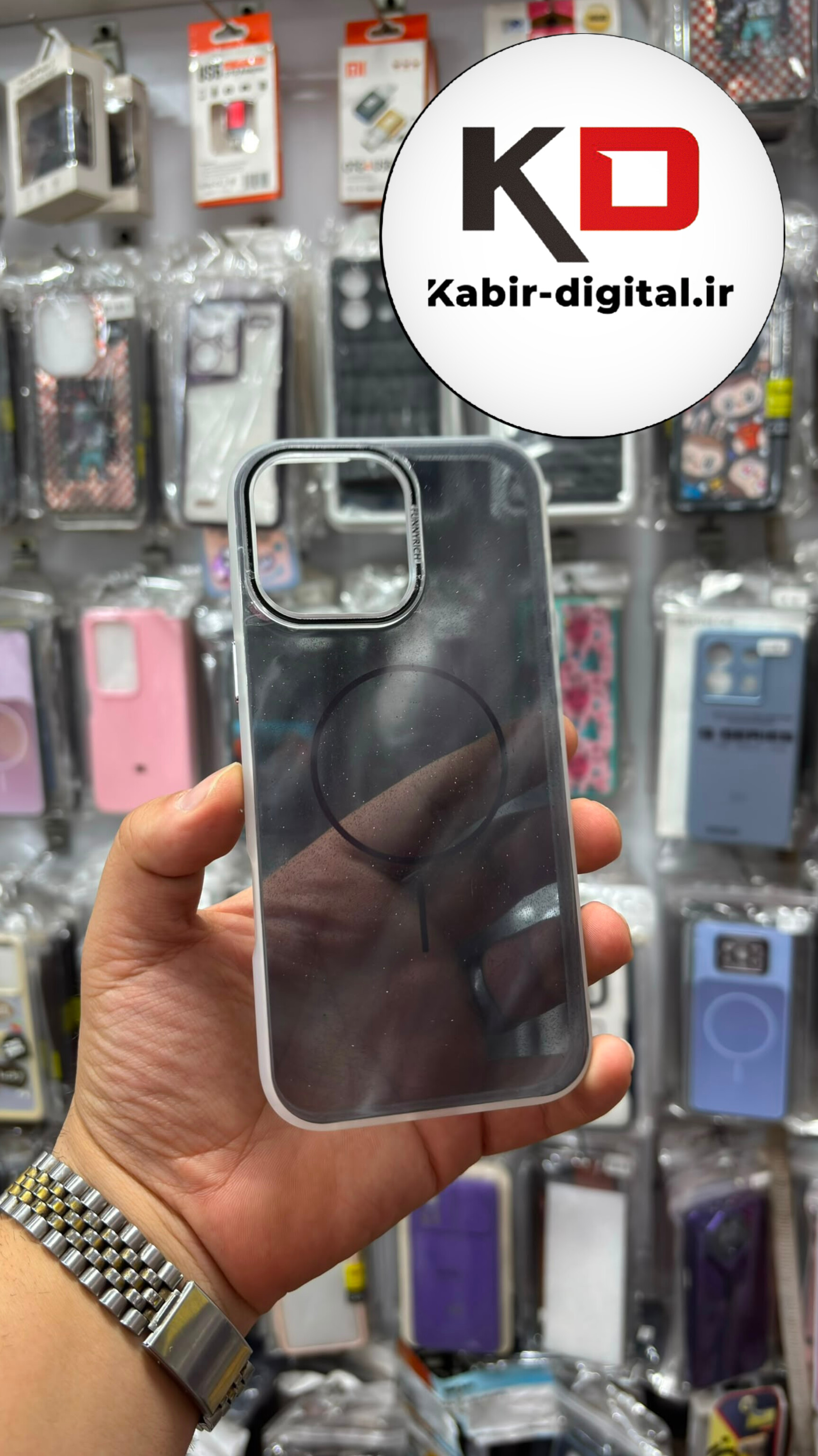 قاب گوشی iPhone 16 Pro Max آیفون Pastel Case پاستلی  طرح مگ سیف Magsafe مات لنز رنگی اکلیلی مشکی