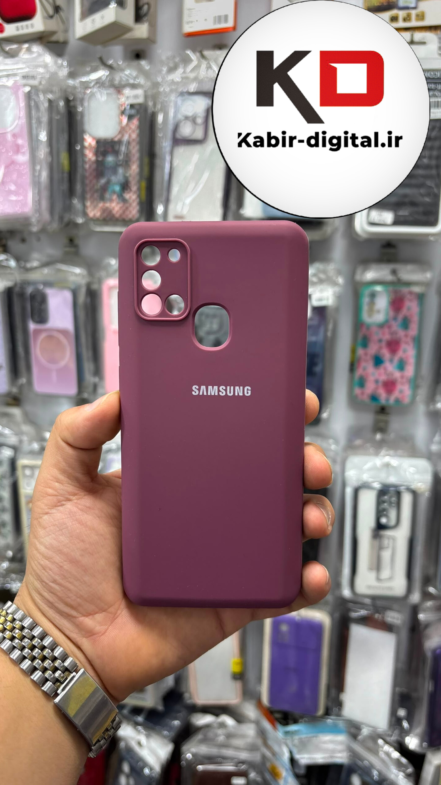 قاب گوشی Galaxy A21s سامسونگ سیلیکونی اورجینال درجه یک زیر بسته داخل پارچه محافظ لنزدار زرشکی