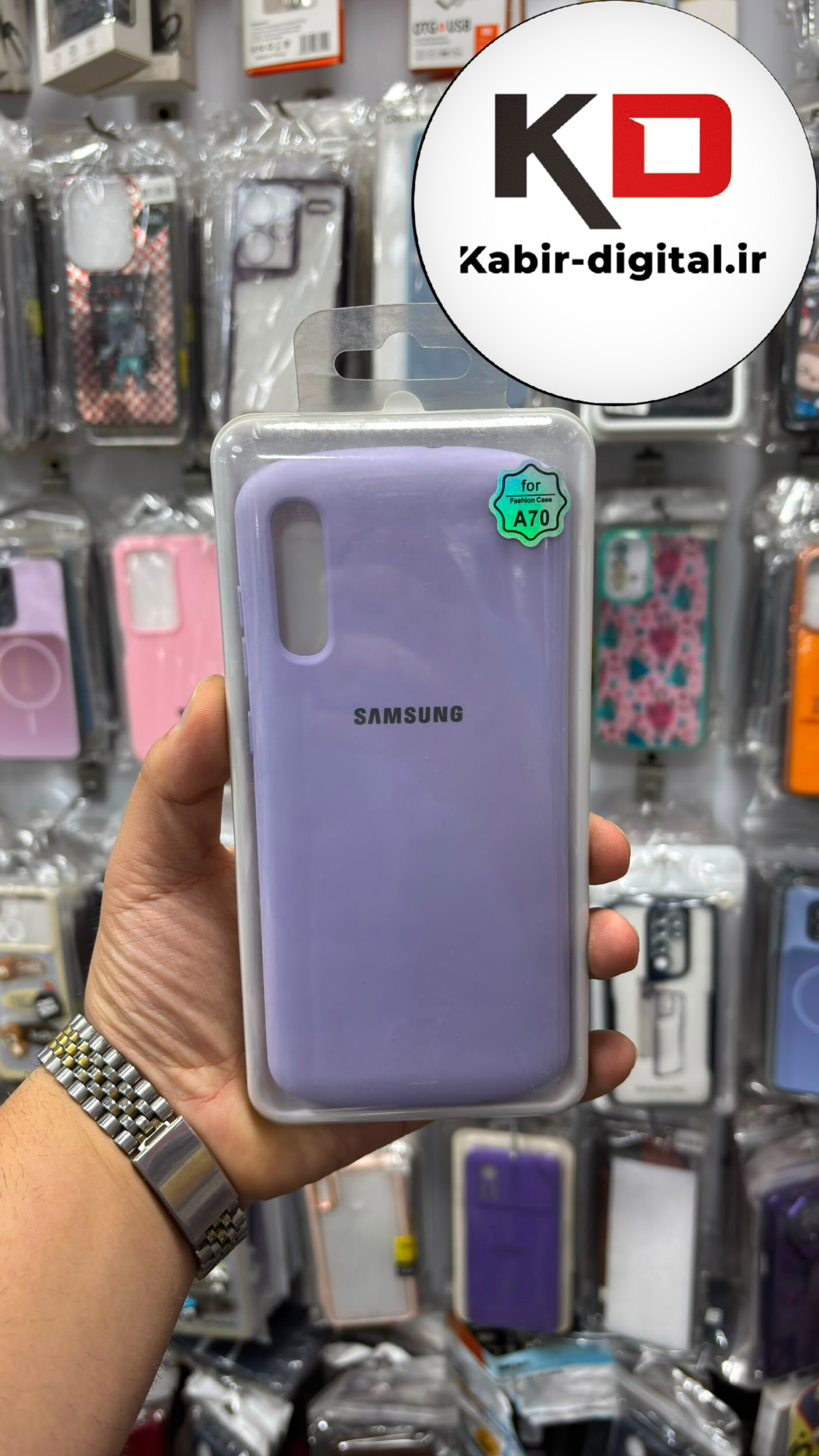 قاب گوشی Galaxy A70 سامسونگ سیلیکونی اورجینالدرجه یک زیر بسته داخل پارچه محافظ لنزدار یاسی