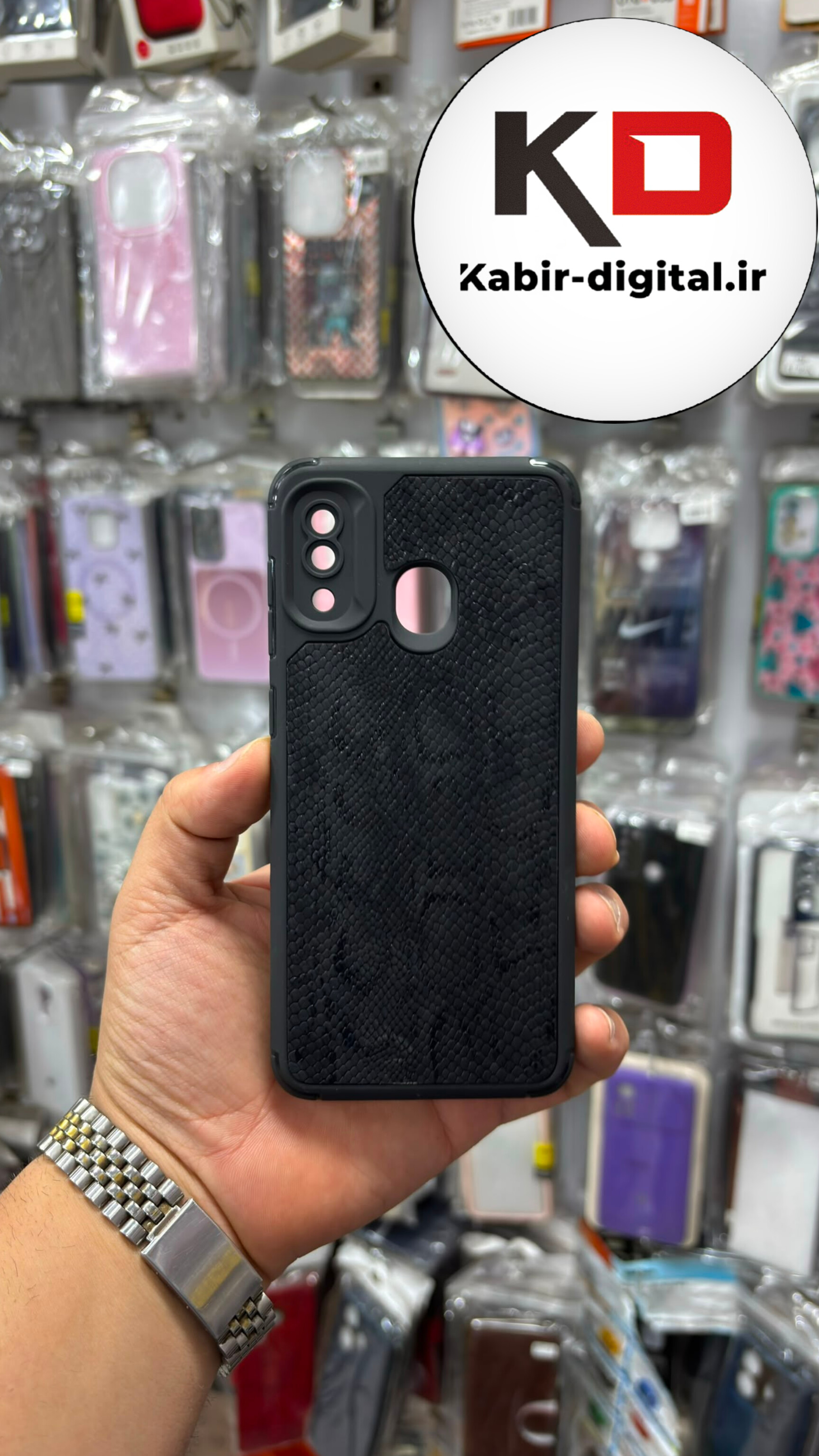 قاب گوشی Galaxy A20 / A30 سامسونگ سیلیکونی اورجینال طرح پوست مار ضد ضربه مشکی