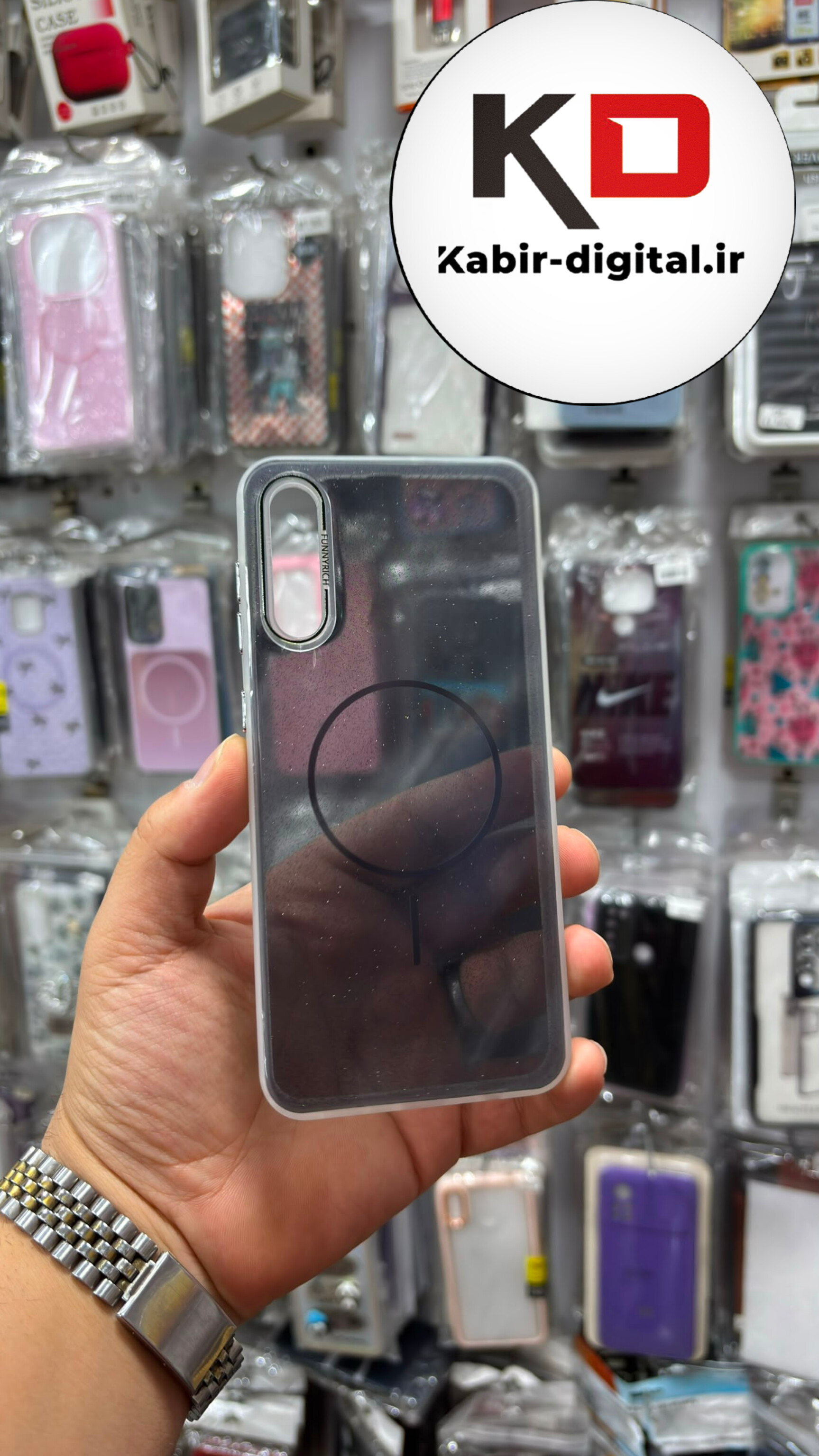 قاب گوشی Galaxy A20s سامسونگ Pastel Case پاستلی  طرح مگ سیف Magsafe مات لنز رنگی اکلیلی مشکی