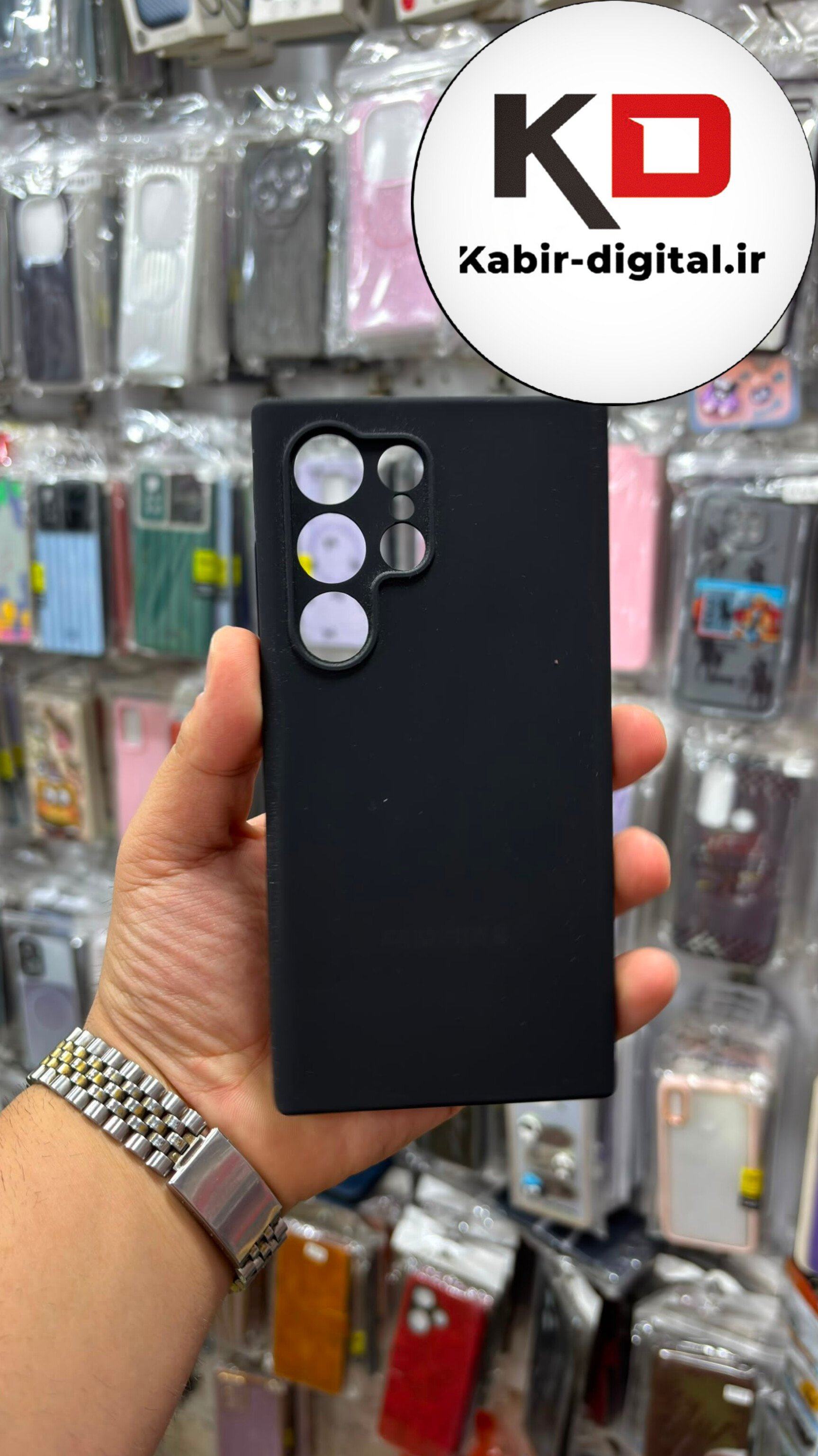 قاب گوشی Galaxy S24 Ultra سامسونگ سیلیکونی اورجینال درجه یک زیر بسته داخل پارچه محافظ لنز دار مشکی