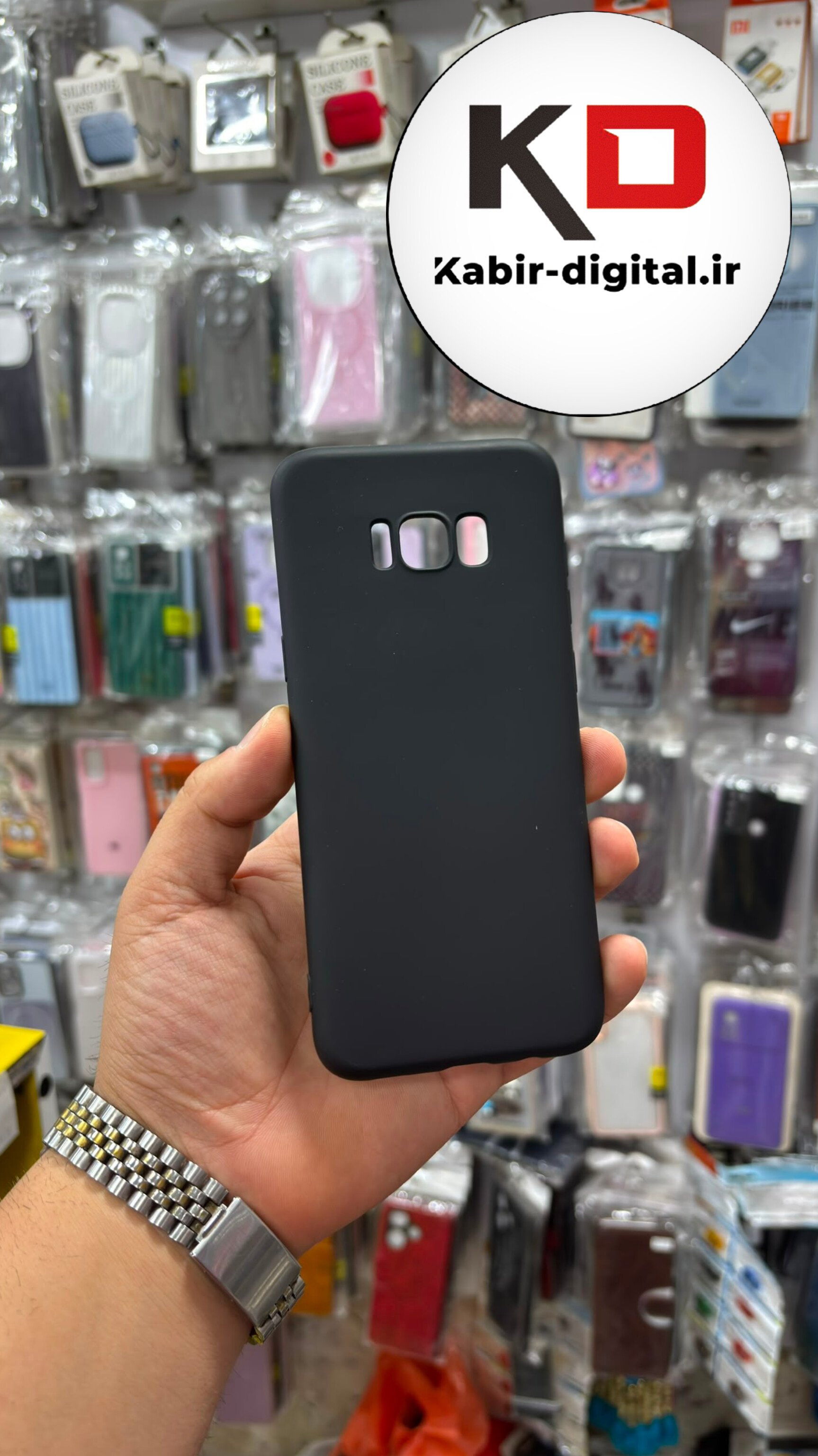 قاب گوشی Galaxy S8 Plus سامسونگ سیلیکونی درجه یک های کپی  داخل پارچه محافظ لنز دار مشکی